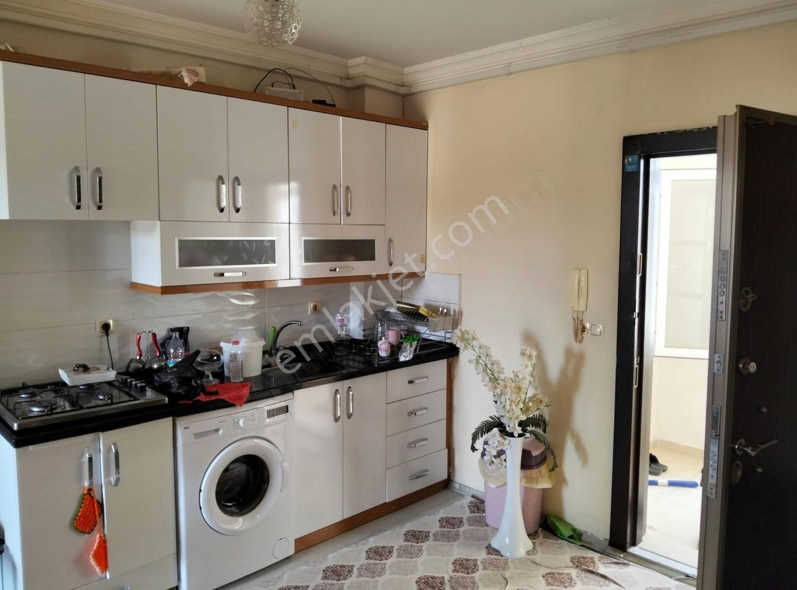 Gök Emlaktan Eşyalı Kiralık Daire