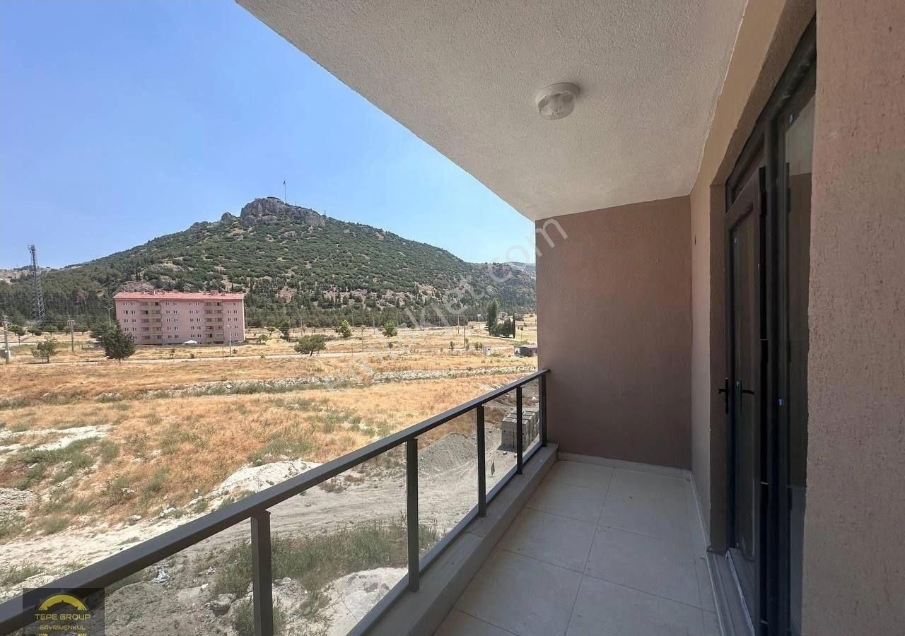 Burdur Merkez Atatürk'te Hastane Yakını 1+1 Satılık Daire