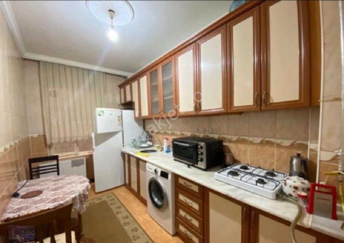 Satılık Giriş Kat Daire Merkezde