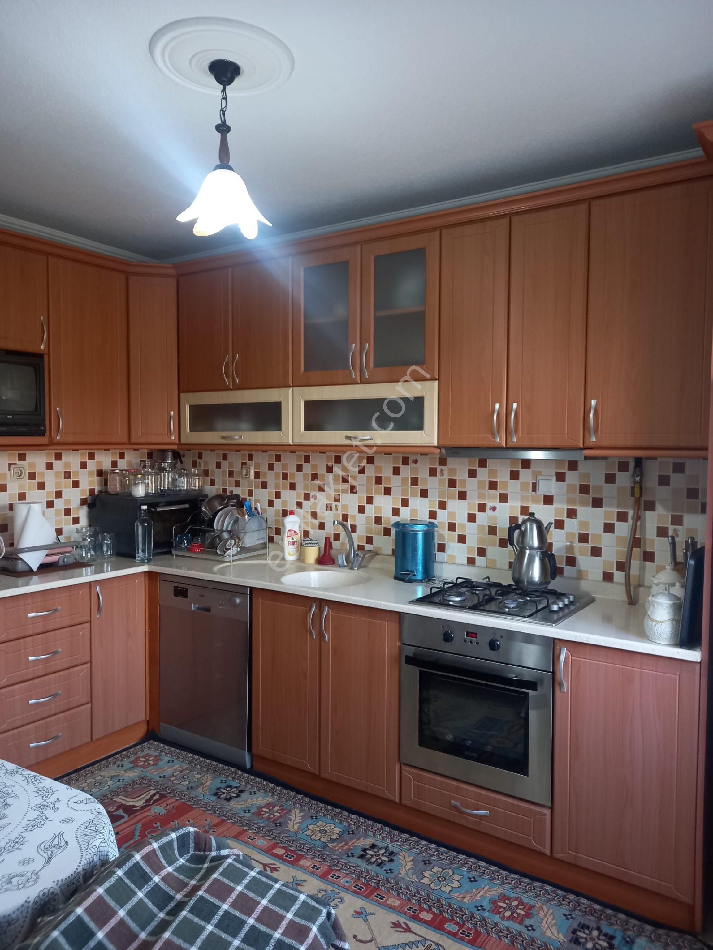 Toki”de Satılık 3+1 146m2 Arakat Daire
