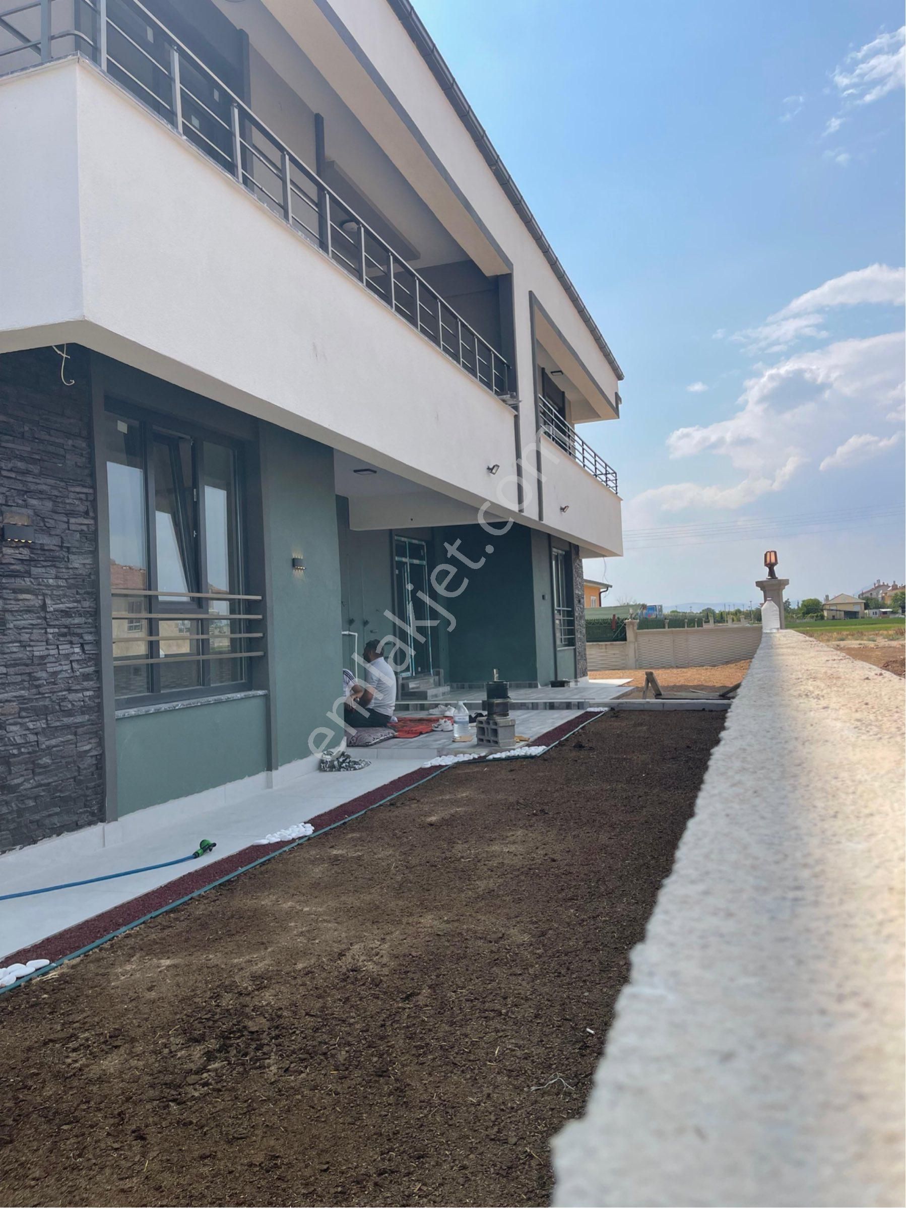 Yasin Güler Den Saraçoğlu Mah Satılık Lüx 4+1 Villa - Görsel 7