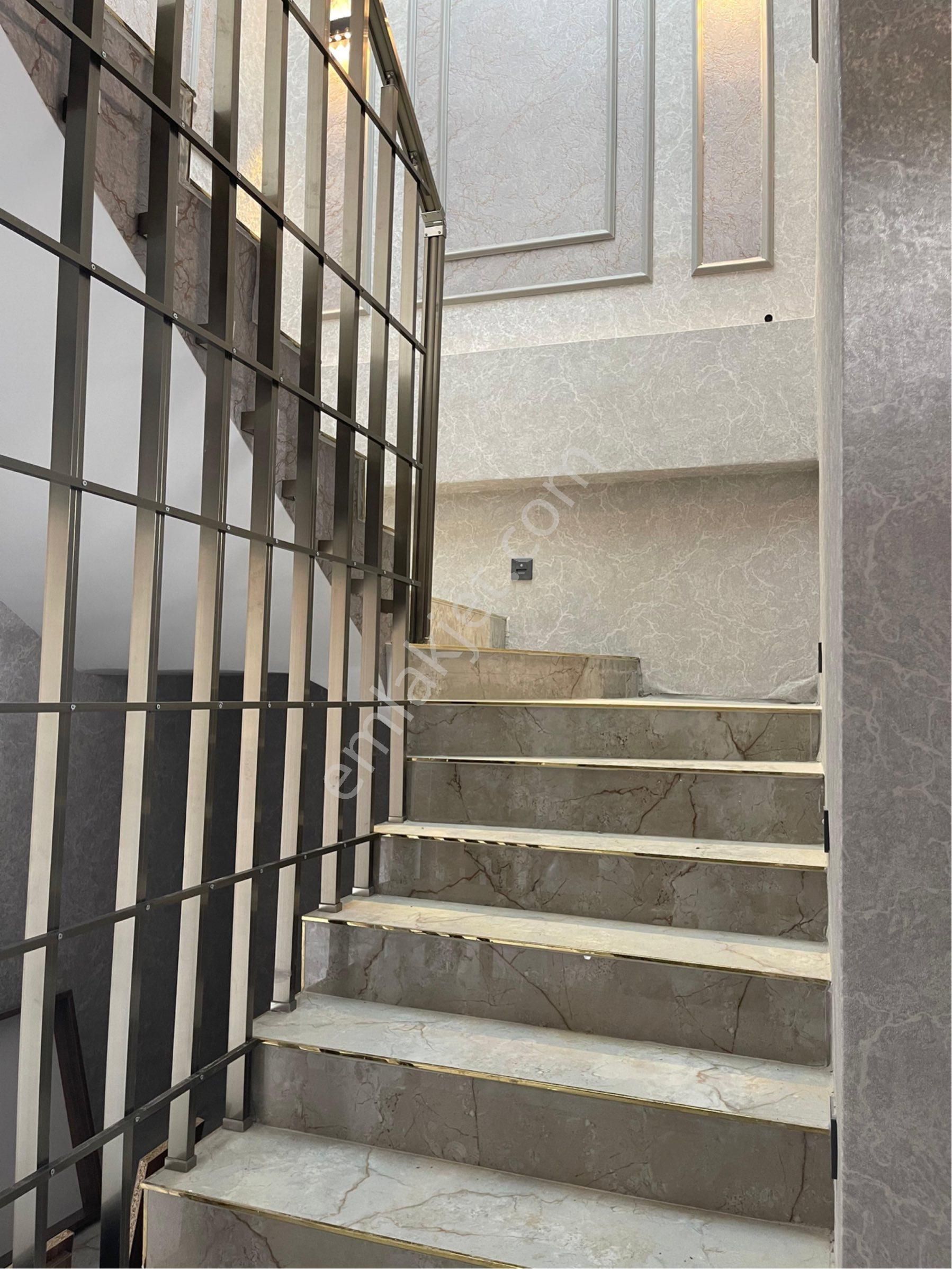 Yasin Güler Den Saraçoğlu Mah Satılık Lüx 4+1 Villa - Görsel 25