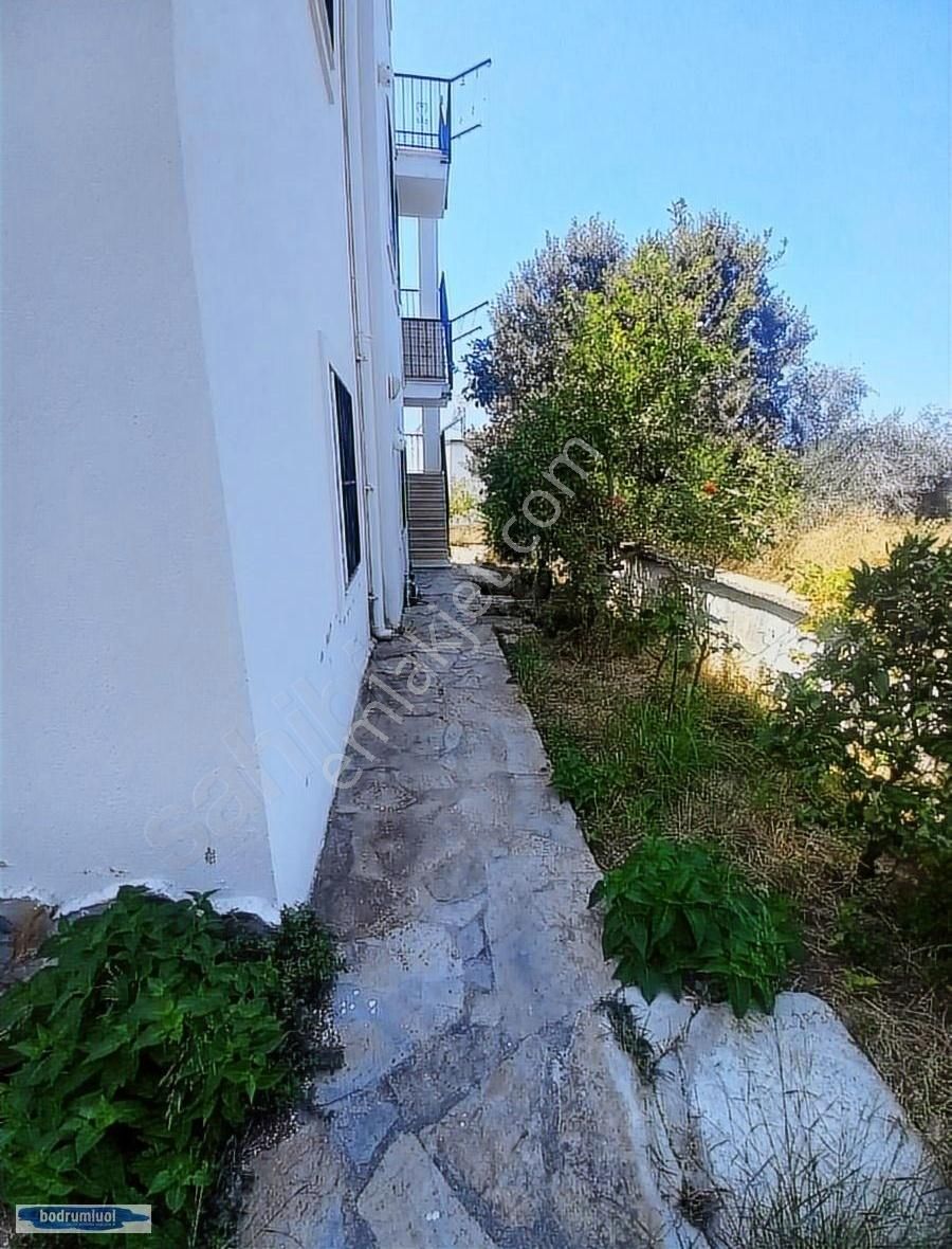 Bodrum Turgutreis Bahçelievler 3+1 Bahçe Katı