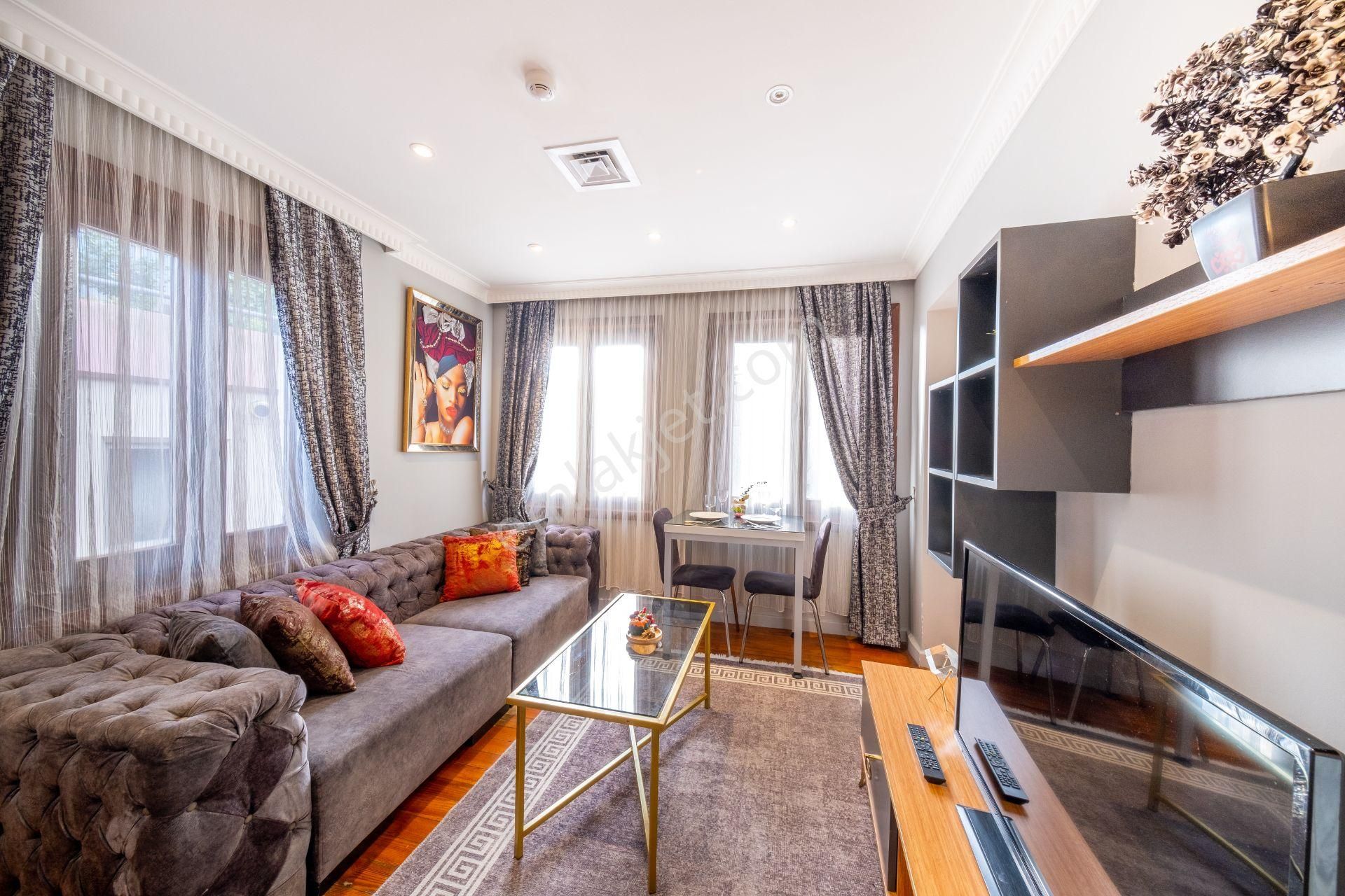 Beşiktaş Çarşıda 1+1 2+1 Lüx Vip Daireler
