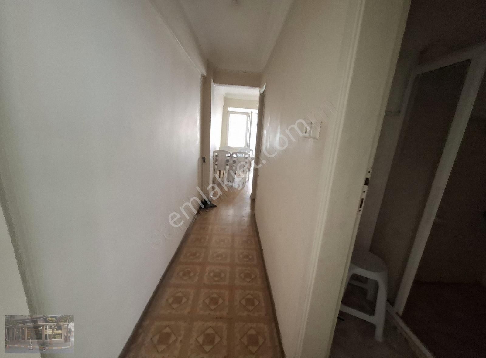 Erdek Prestijden Halitpaşada 1+1 Eşyalı Kiralık Ara Kat