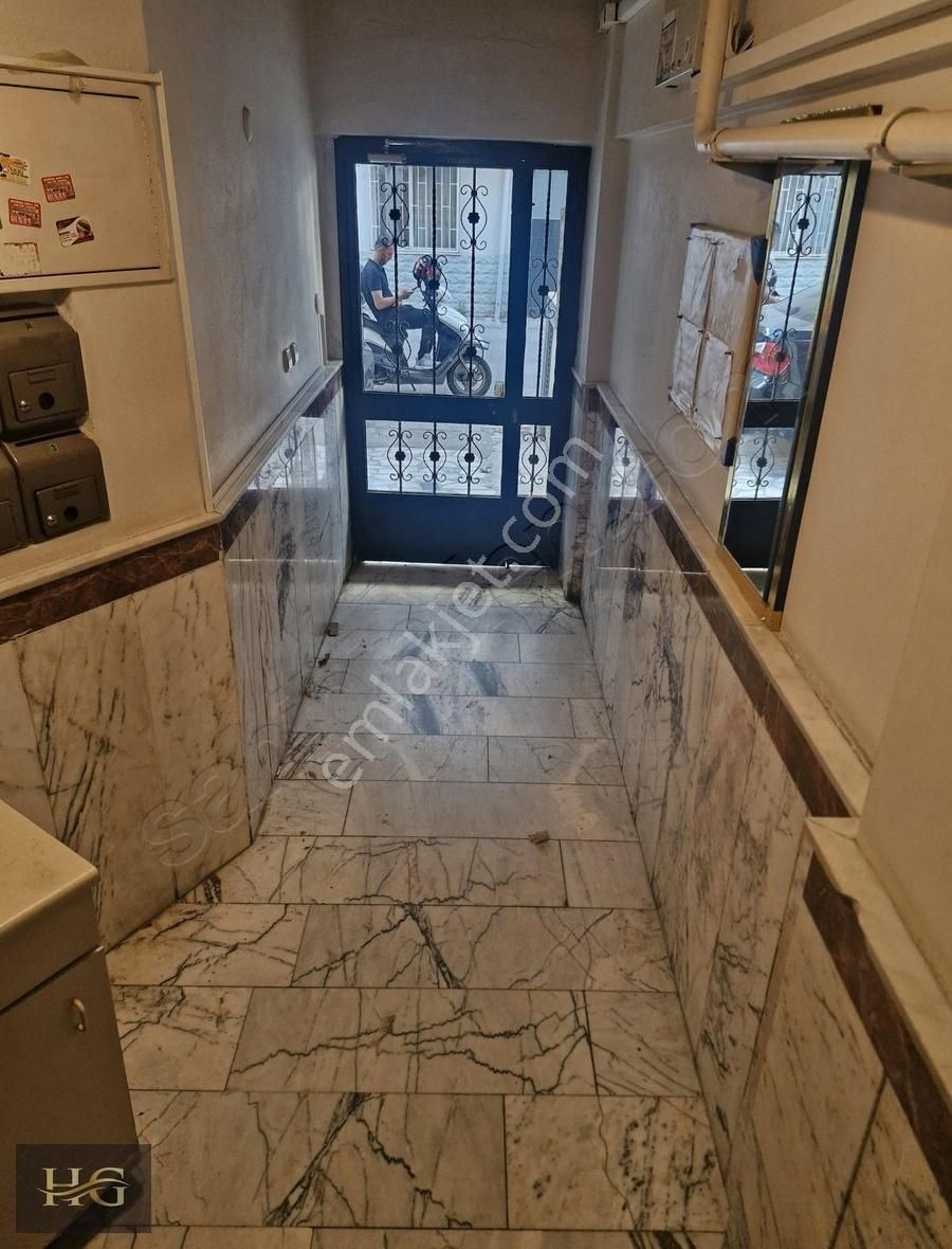 Karşıyaka Nergiz'de Merkezi Konumda, Kapalı Mutfaklı Satılık 3+1 - Görsel 7