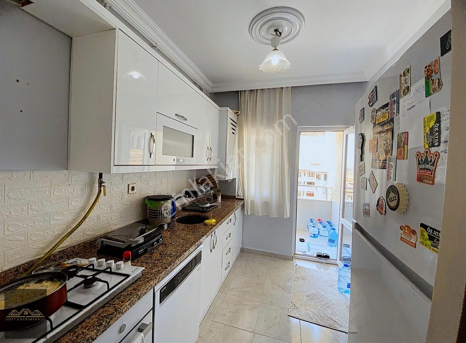 Beykent'te Masrafsız Ara Kat Satılık 2+1 Daire