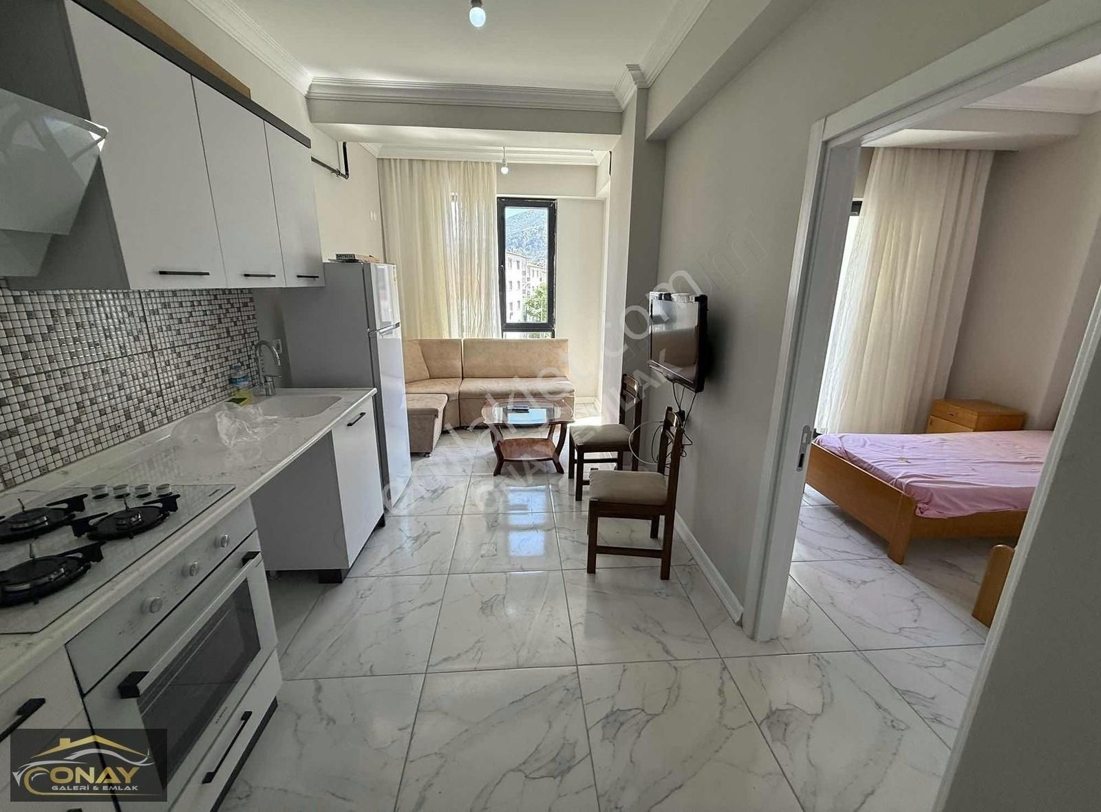 Onay Gayrimenkul' Den Eşyalı Kiralık 1+1 Sıfır Daire !