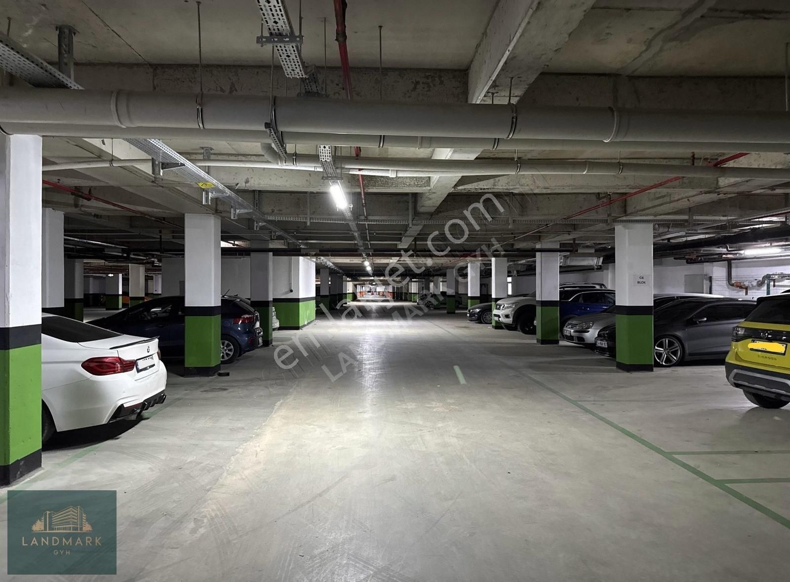 Site Yetkili Ofisi Landmark'tan Kiralık Ebeveyn Banyolu 2+1