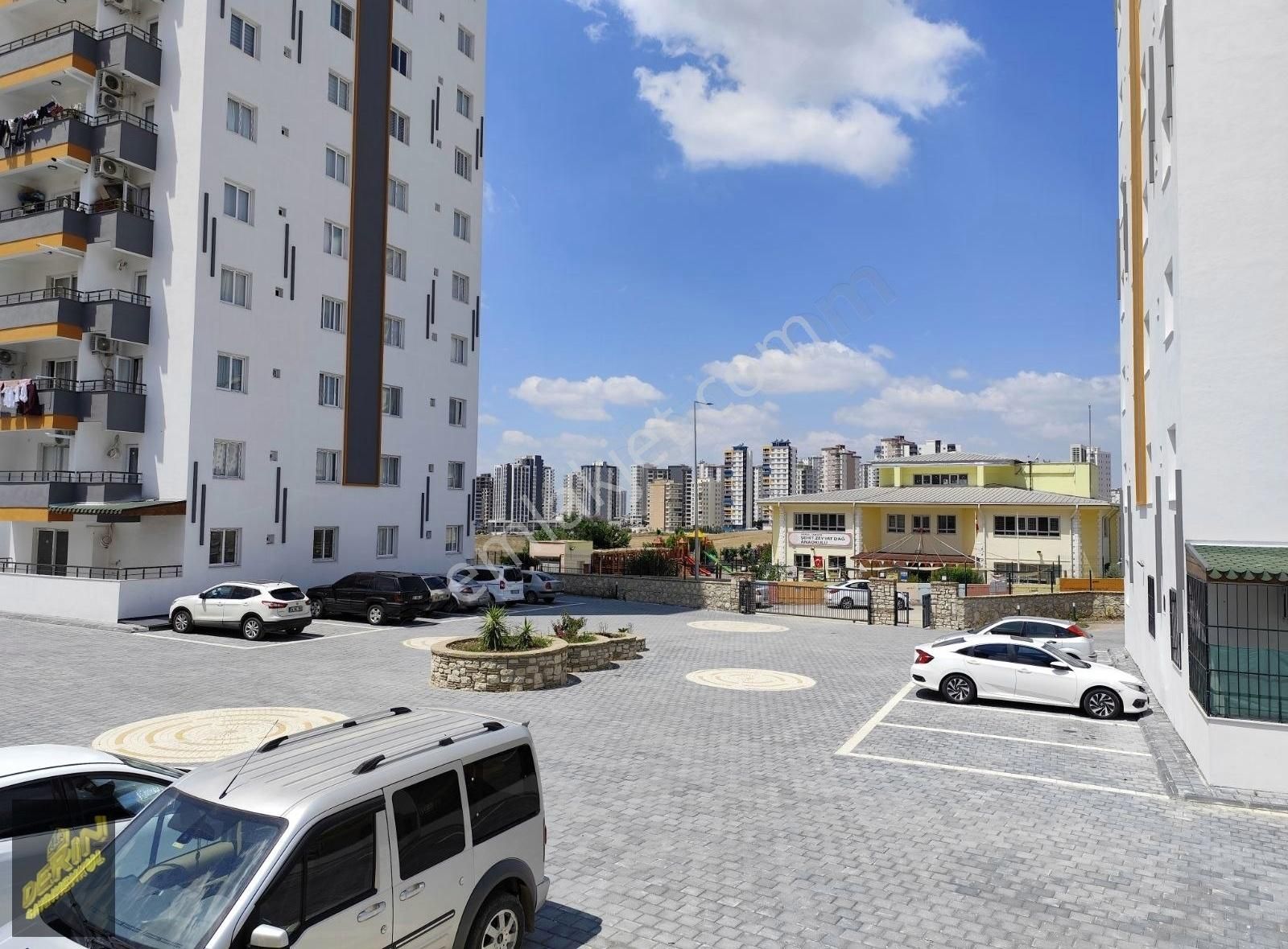 Merkezi Konumda İskanlı 2+1 Satılık Daire - Görsel 9