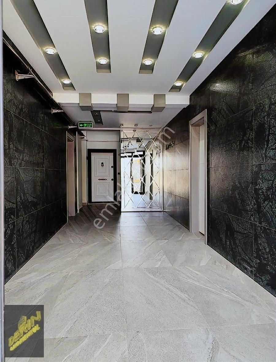 Merkezi Konumda İskanlı 2+1 Satılık Daire - Görsel 2