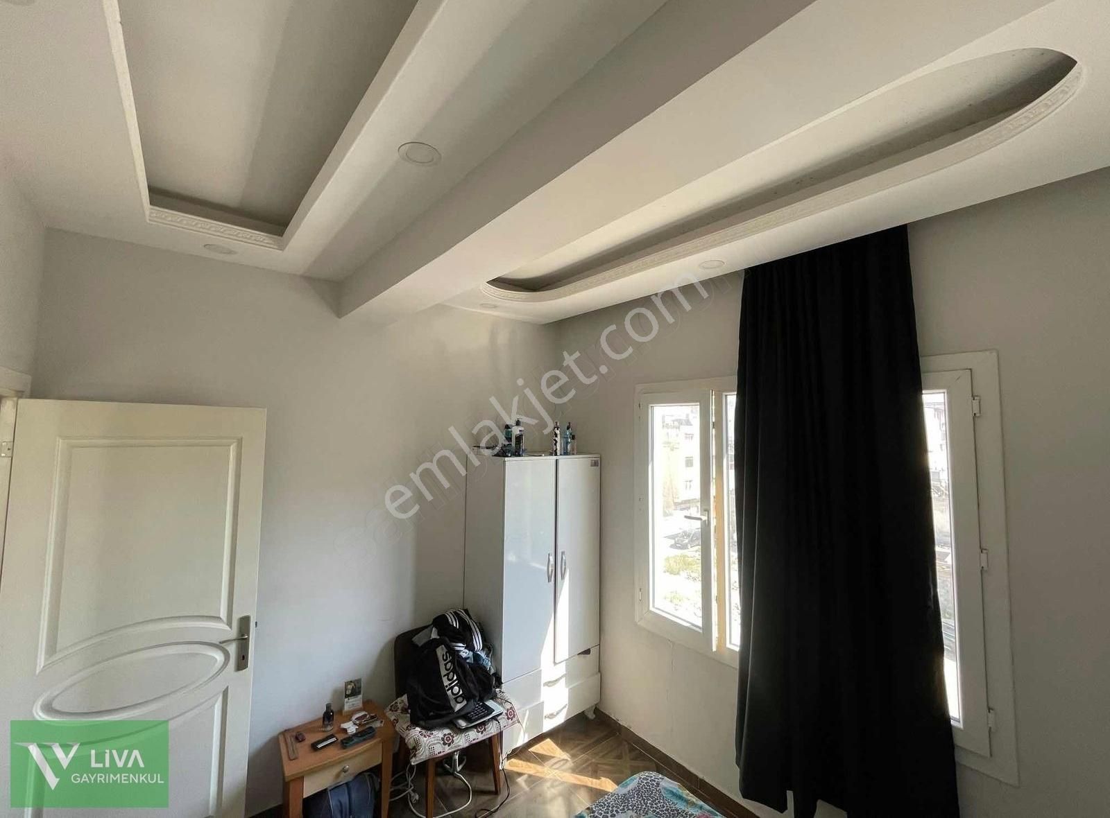 Numune Mah'de Satılık Eşyalı 1+1 Daire