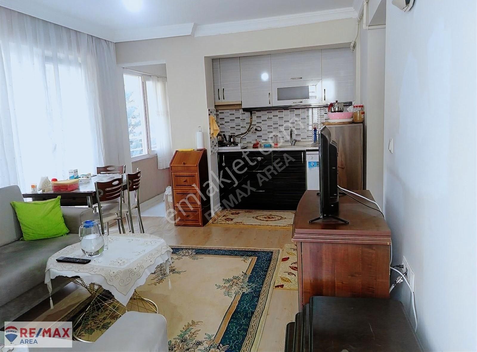 Remax Area'dan Dumlupınar Mh. Merkezi Konum'da 2+1 Daire