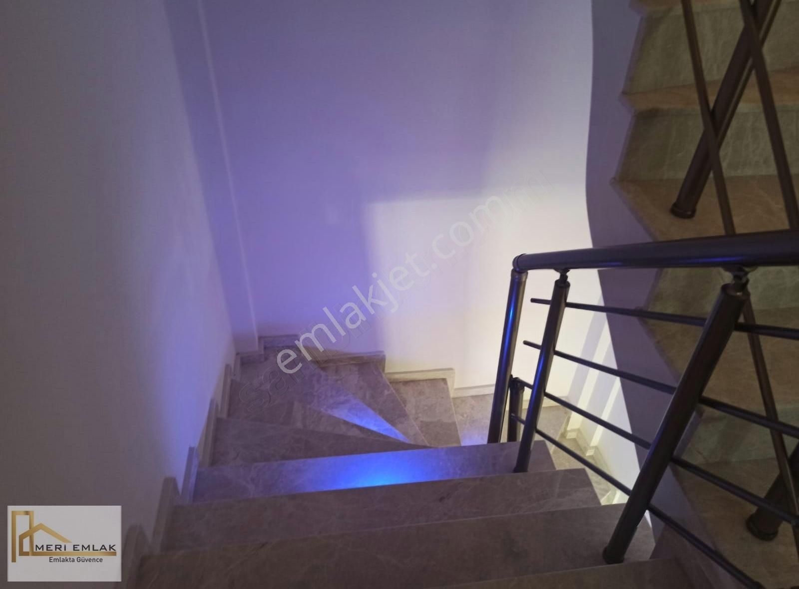 Sahil Yolu, Köşe Villa - Görsel 10