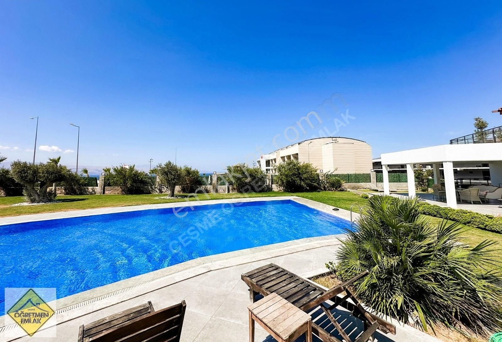 Çeşme Dalyanda Sağ Solu Önü Full Deniz Manzaralı Geniş Teraslı - Görsel 20