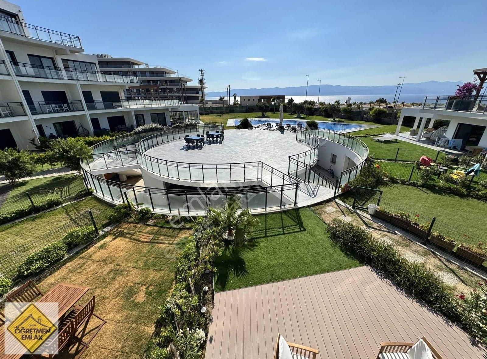 Çeşme Dalyanda Sağ Solu Önü Full Deniz Manzaralı Geniş Teraslı - Görsel 5