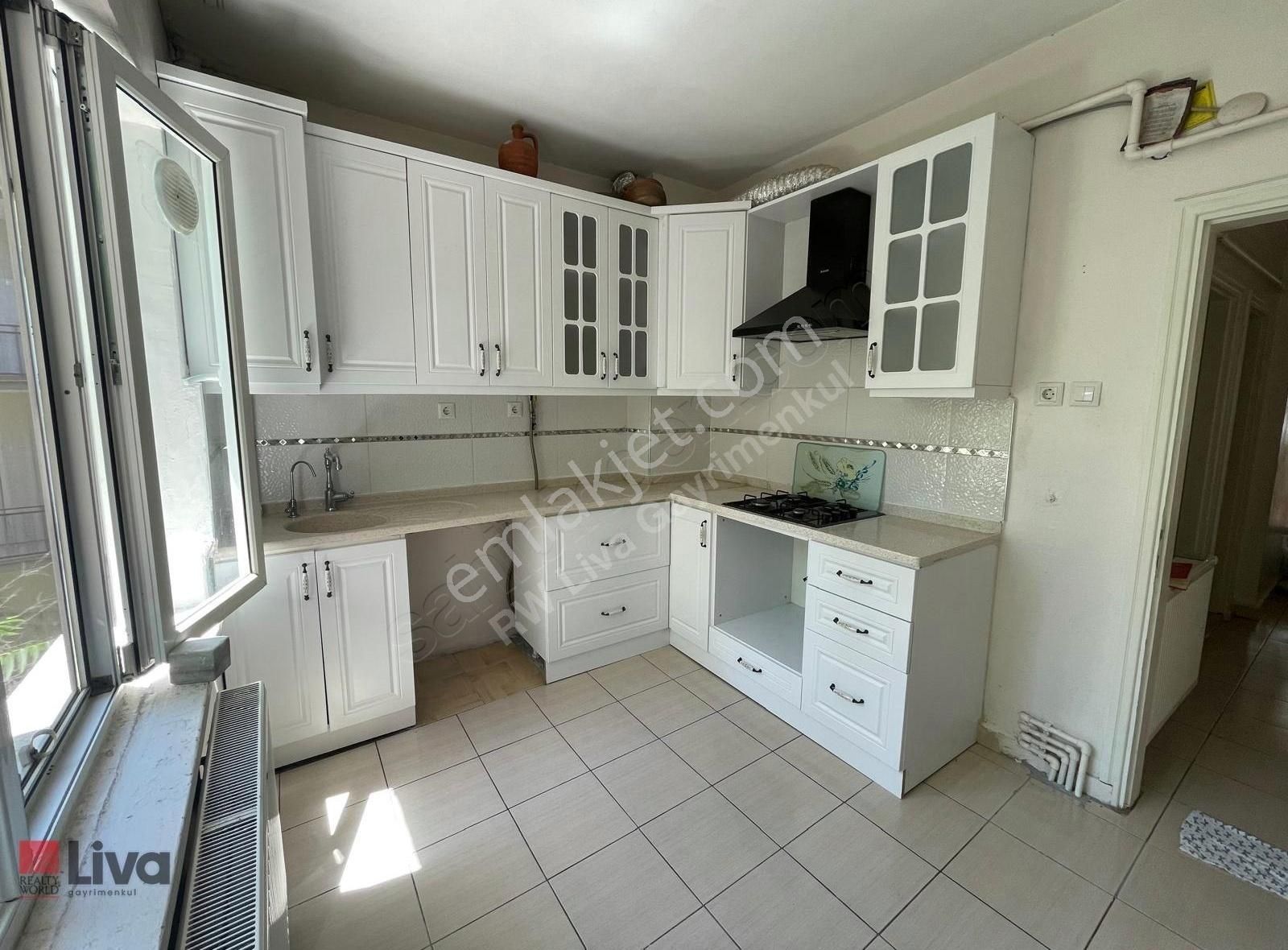 Rw Liva Dan Atatürk Mahallesinde 3+1 Kiralık Daire