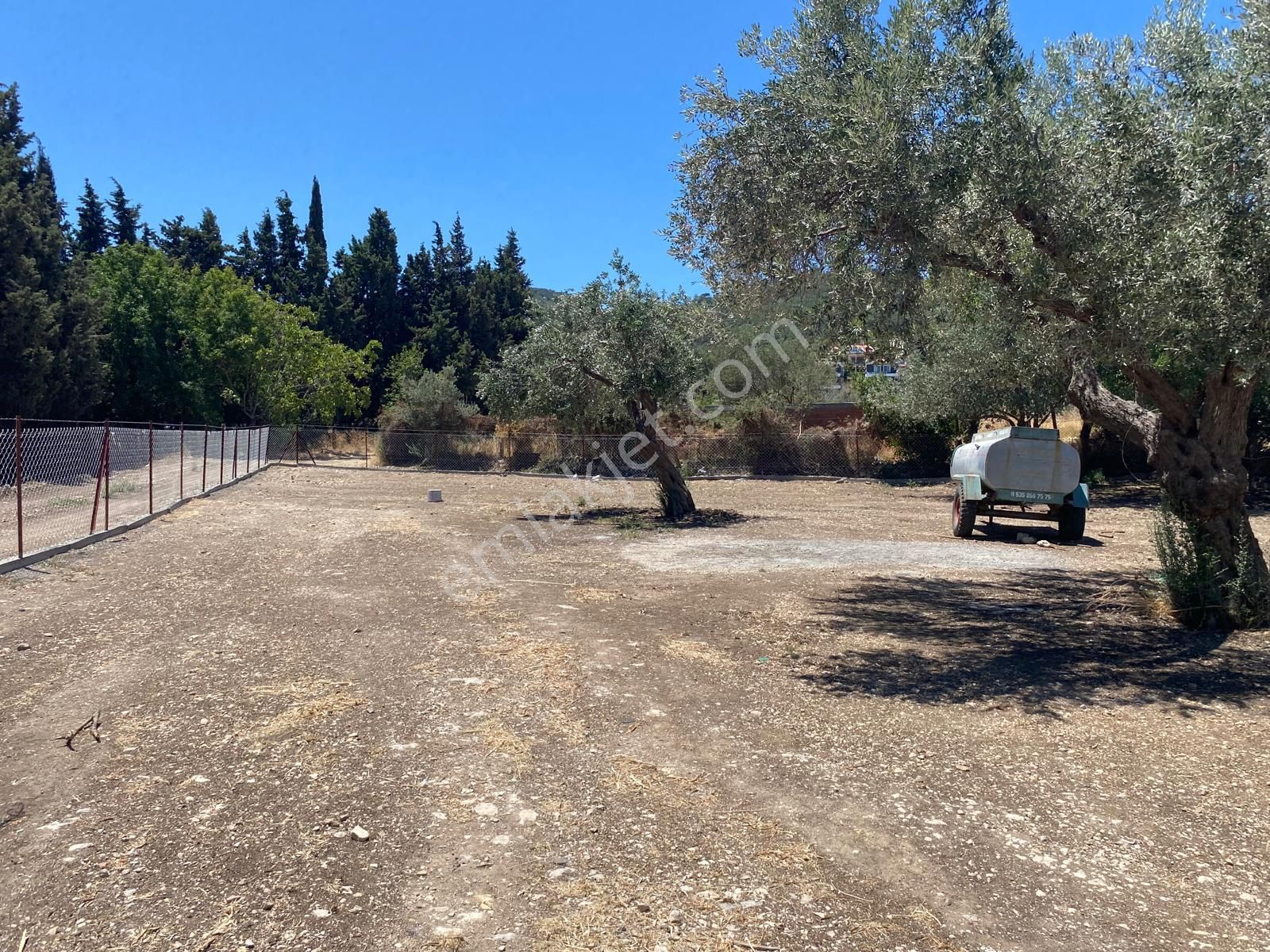 Urla Denizli Mahallesinde Lokasyonu Çok İyi Denize 750 Metre Mesafede Satılık Tarla - Görsel 13