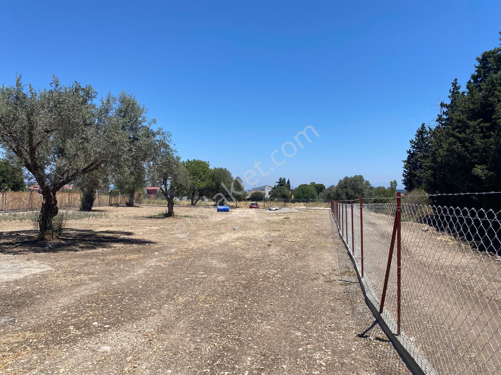 Urla Denizli Mahallesinde Lokasyonu Çok İyi Denize 750 Metre Mesafede Satılık Tarla - Görsel 25