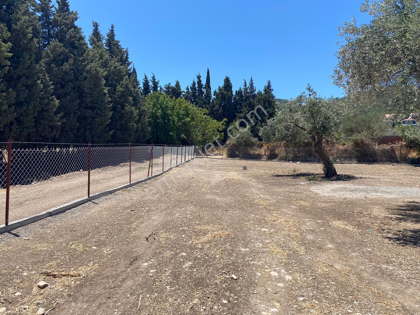 Urla Denizli Mahallesinde Lokasyonu Çok İyi Denize 750 Metre Mesafede Satılık Tarla - Görsel 22