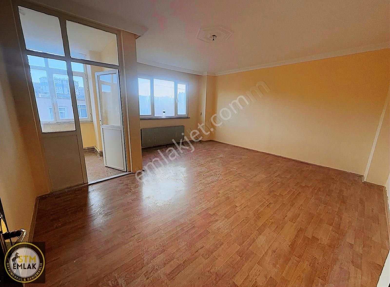 Bandırma Stm Emlaktan Levent Mah. Kiralık 3+1 Daire
