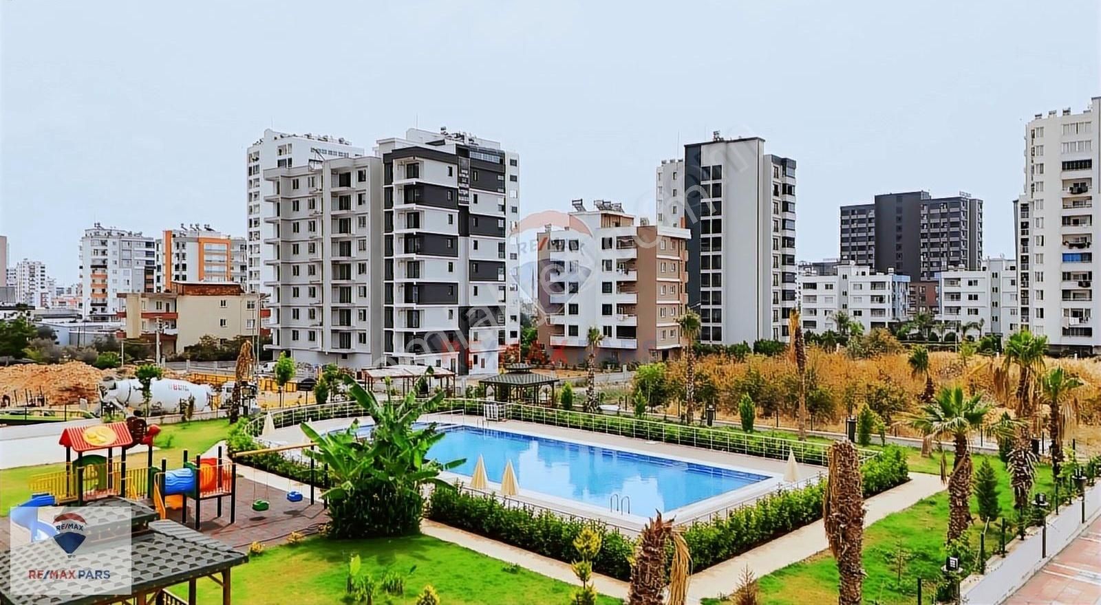 Remax Pars'tan İlkem Pasific'te Deniz Manzaralı 4+1 Daire