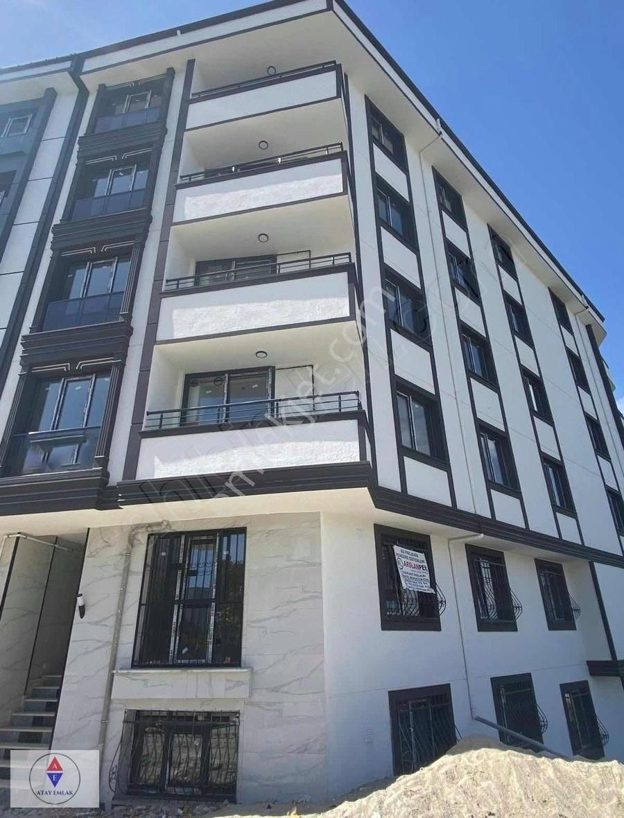 Sıfır Bina, Oturuma Hazır, Kaçırılmayacak Lüks 1+1 Daire