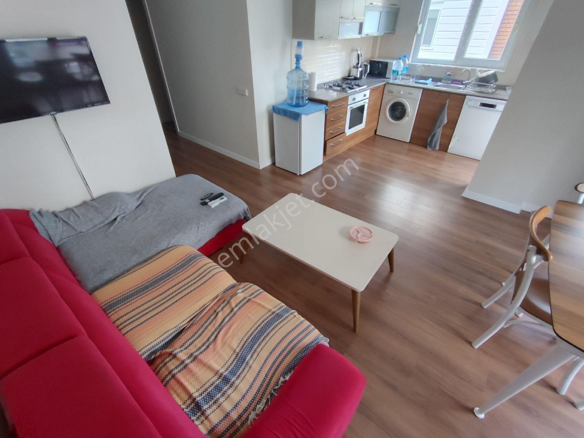 Konyaaltı Sarısu Mahallesınde Havuzlu Eşyalı 1+1 Satılık Daire