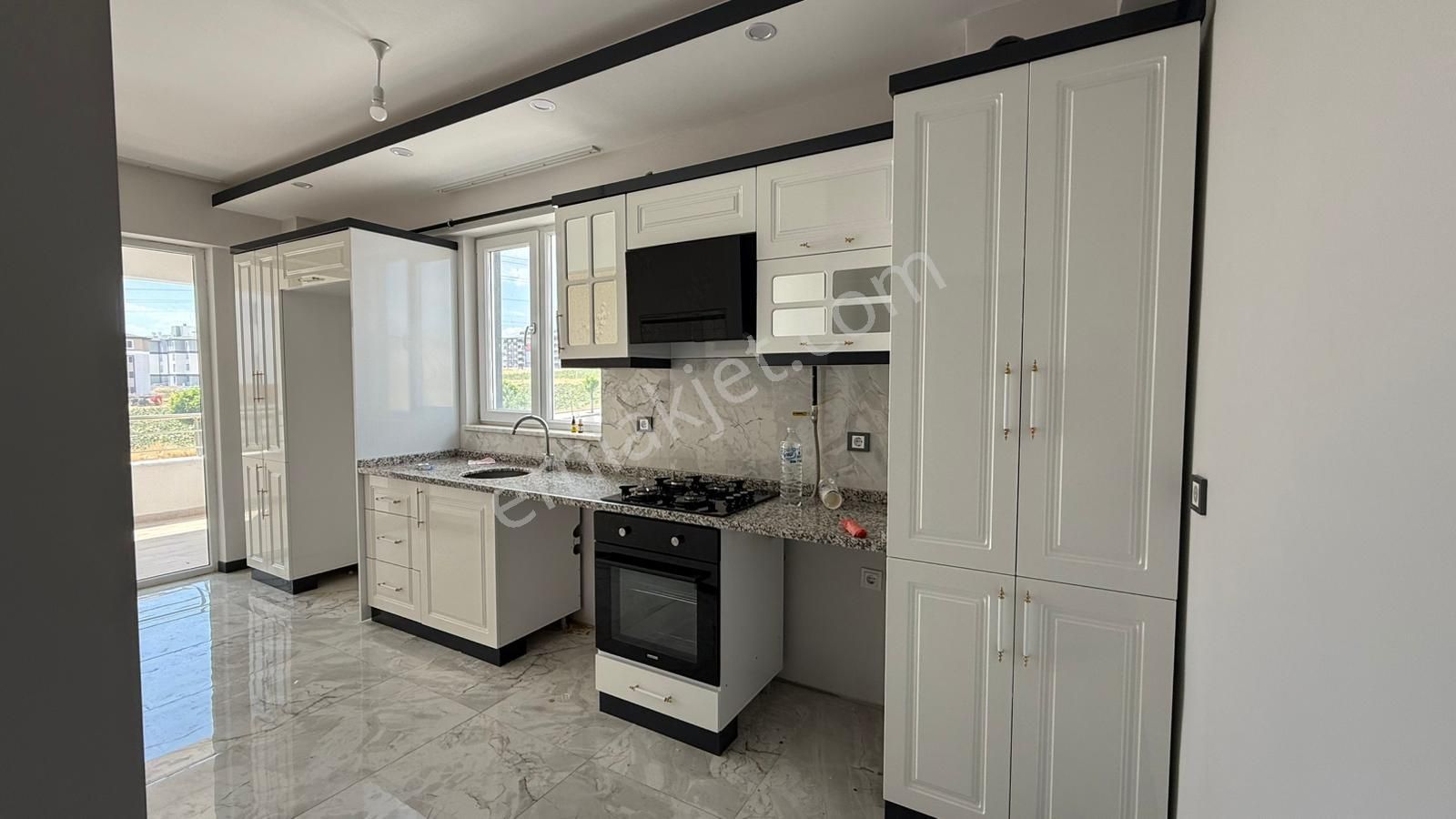 Öz Gaye Emlaktan Develi Harman Mahallesi Tekir Caddesi Üzerinde Kiralık Daire