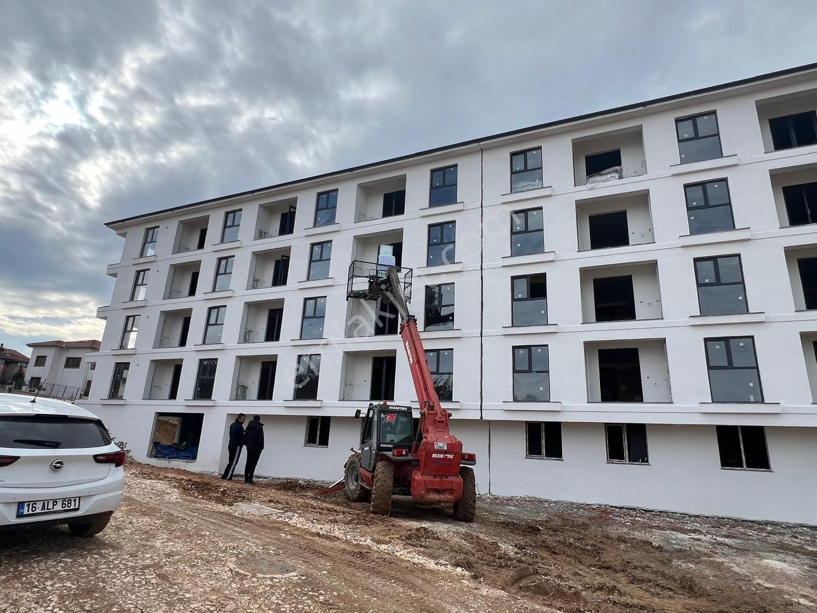 Acill Satılık 1+1 Daire