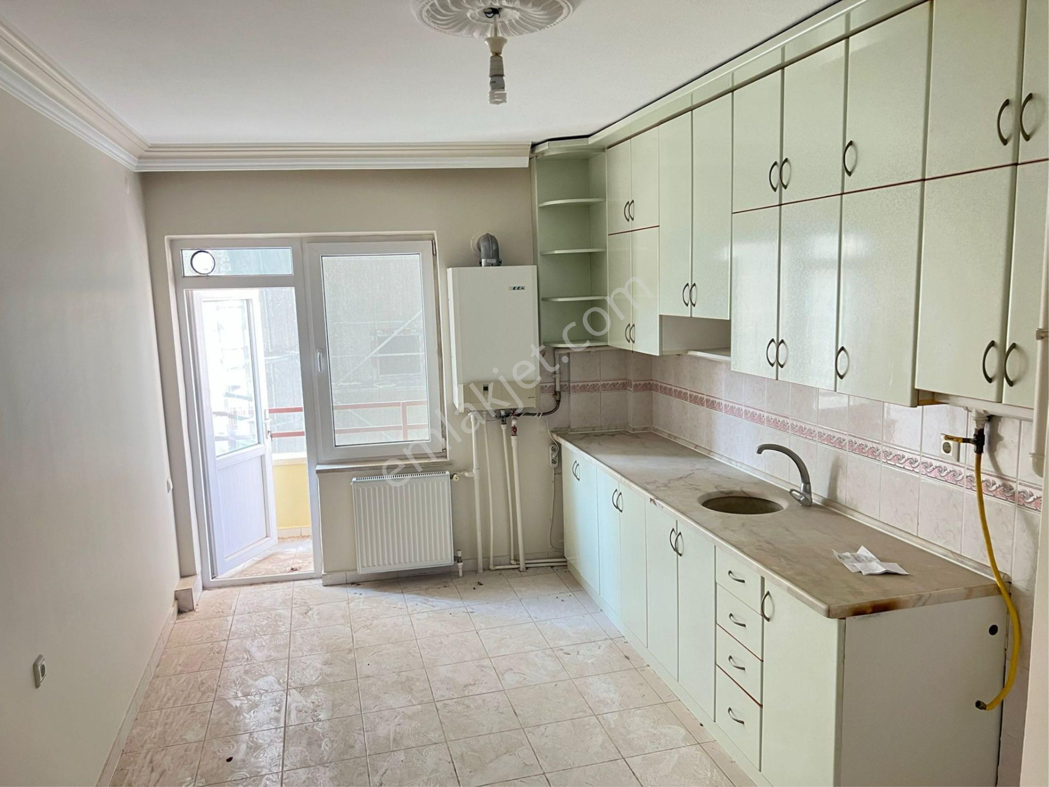 Satılık Daire 23 Nisan Civarı
