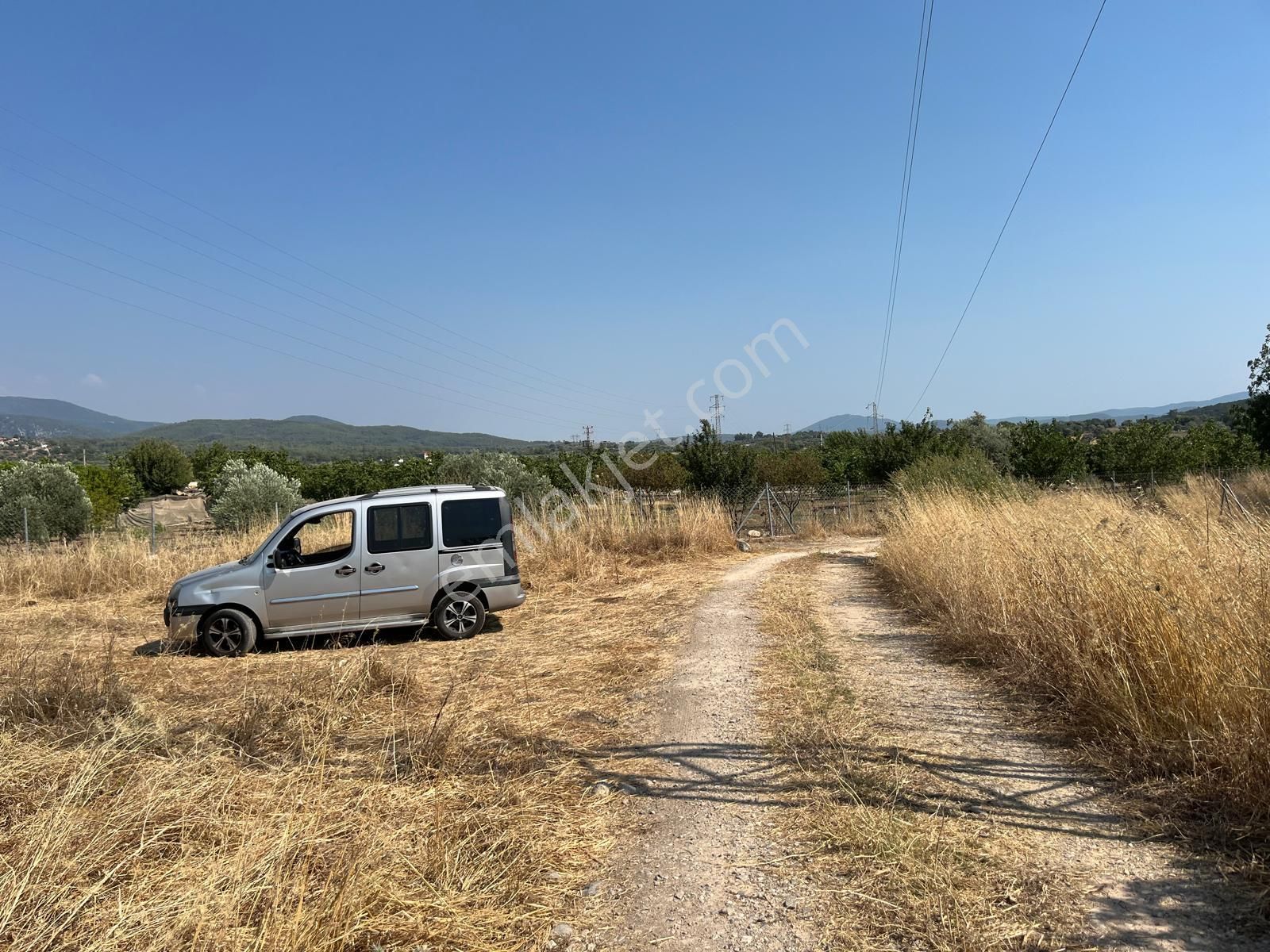 Ören Sahile Yakın, Müstakil Tapulu, Araçla Ulaşılabilir, Ev Yapılabilir 5.917 M2 Tarla