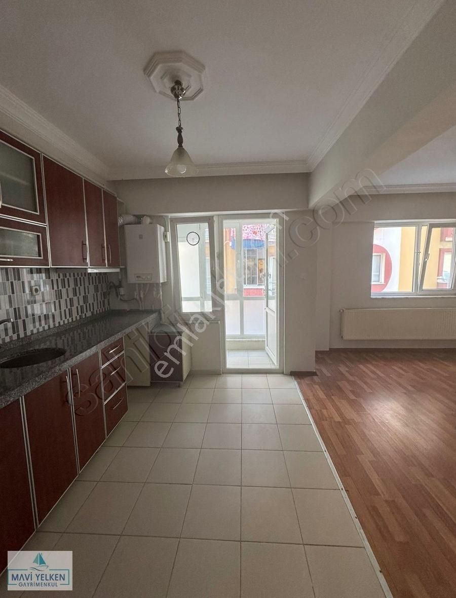 Çanakkale Barbaros Mahallesin'de 2+1 Fırsat Kiralık Daire