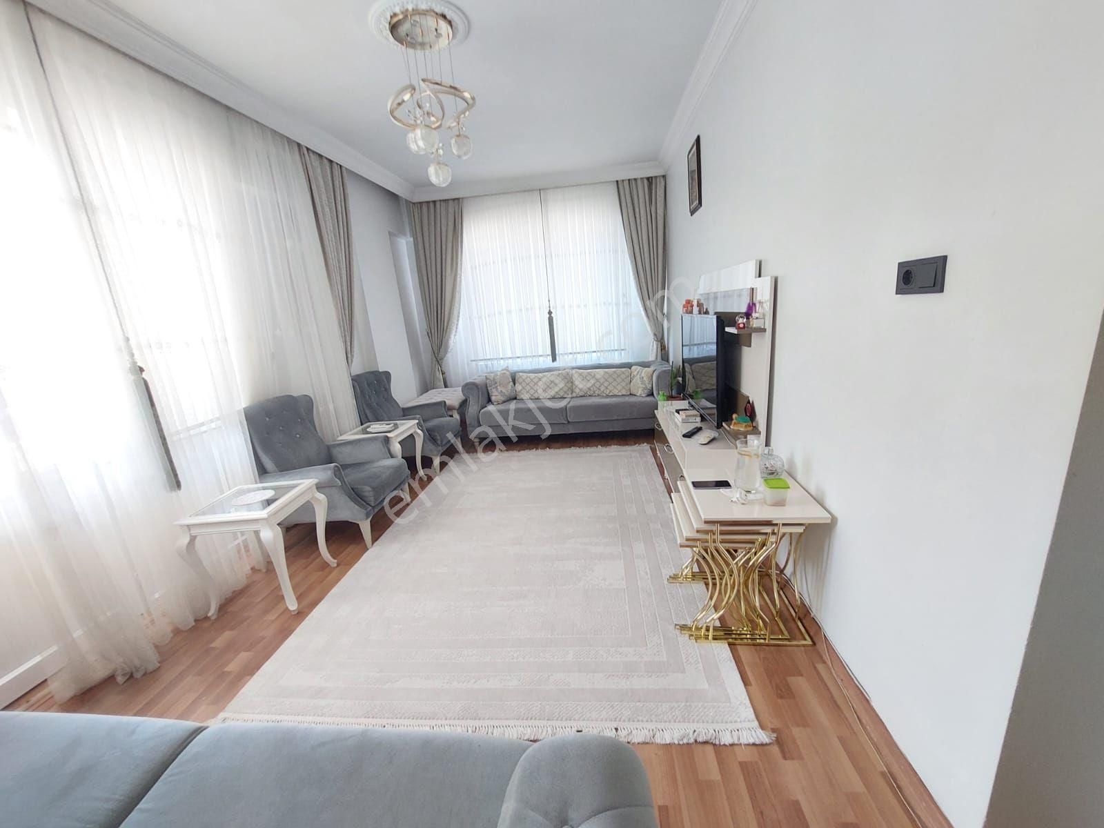 7 Tepe Mahallesinde Satlık 2+1 Daire