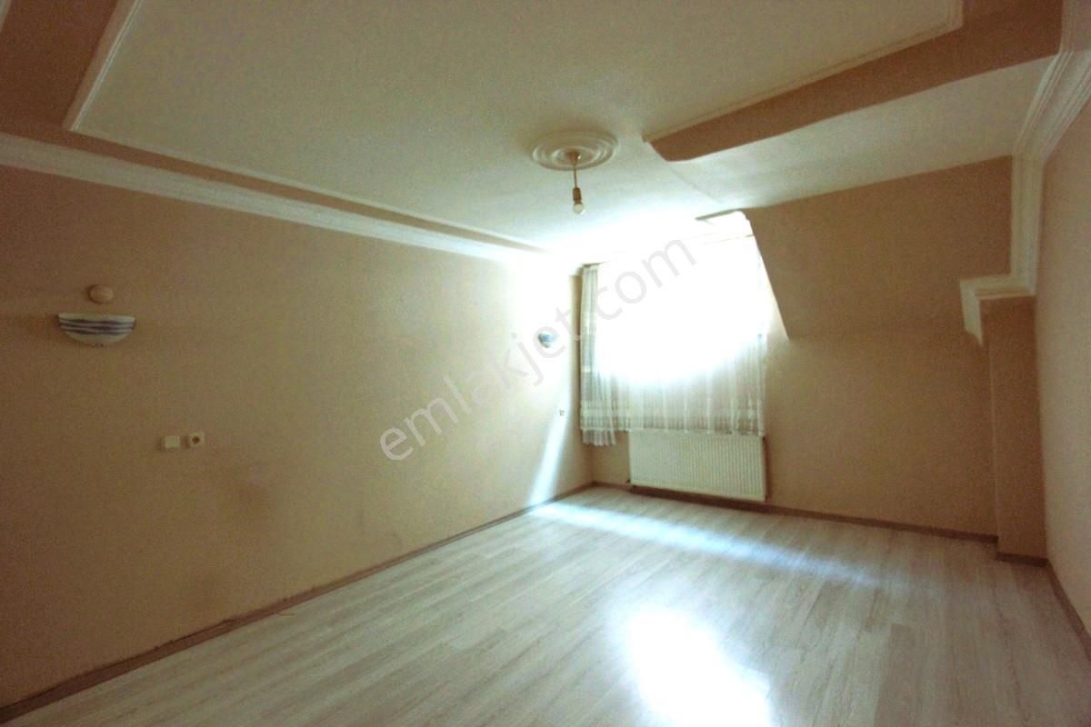 Turyap Alphadan Özel Tasarım Kamelyalı 2+1 Satılık Daire - Görsel 3