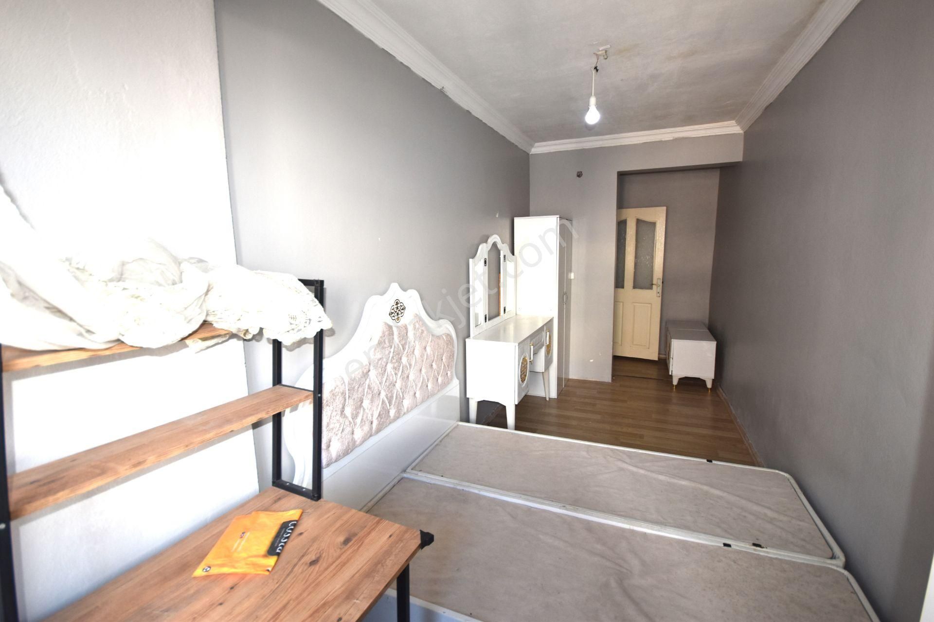 Erva Emlak'tan Kanarya Mh 1+1 70m2 3.kat Masrafsız Satılık Daire - Görsel 9