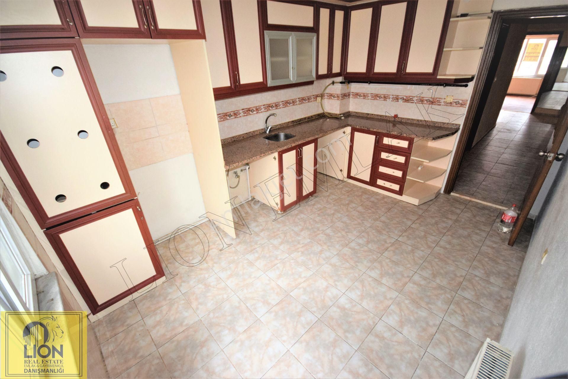 🟨⬛lıon Emlak'tan Bandırma Paşakonak'ta 3.5 Kat İmarlı Aktif Kullanıma Uygun Satılık Komple Bina⬛🟨 - Görsel 5
