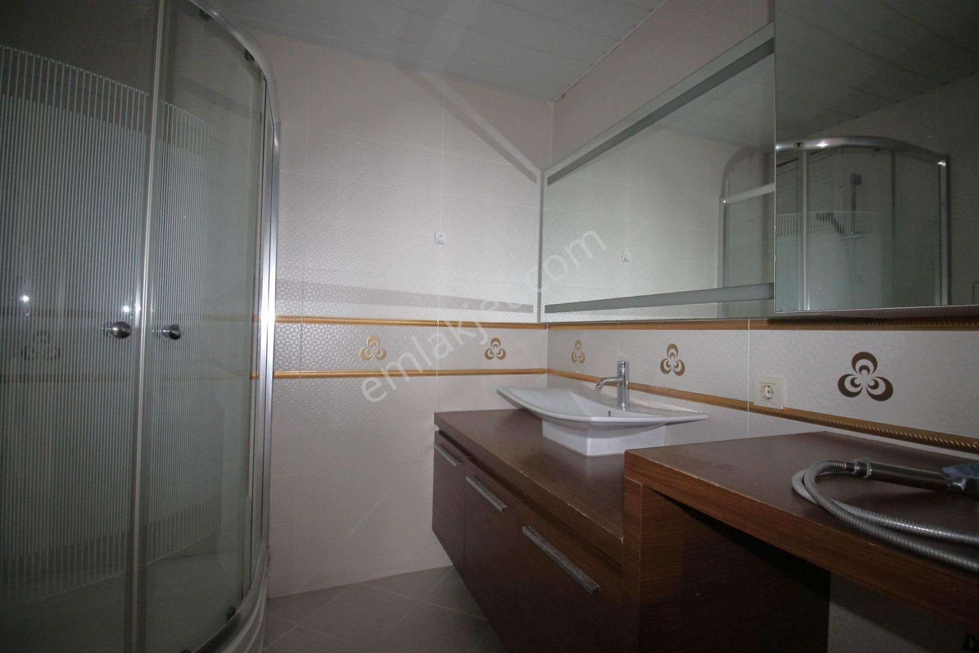 Retro’dan Akkent Mah’de Site İçi Havuzlu Doğalgazlı B.mutfak Kiralık 3+1 - Görsel 9