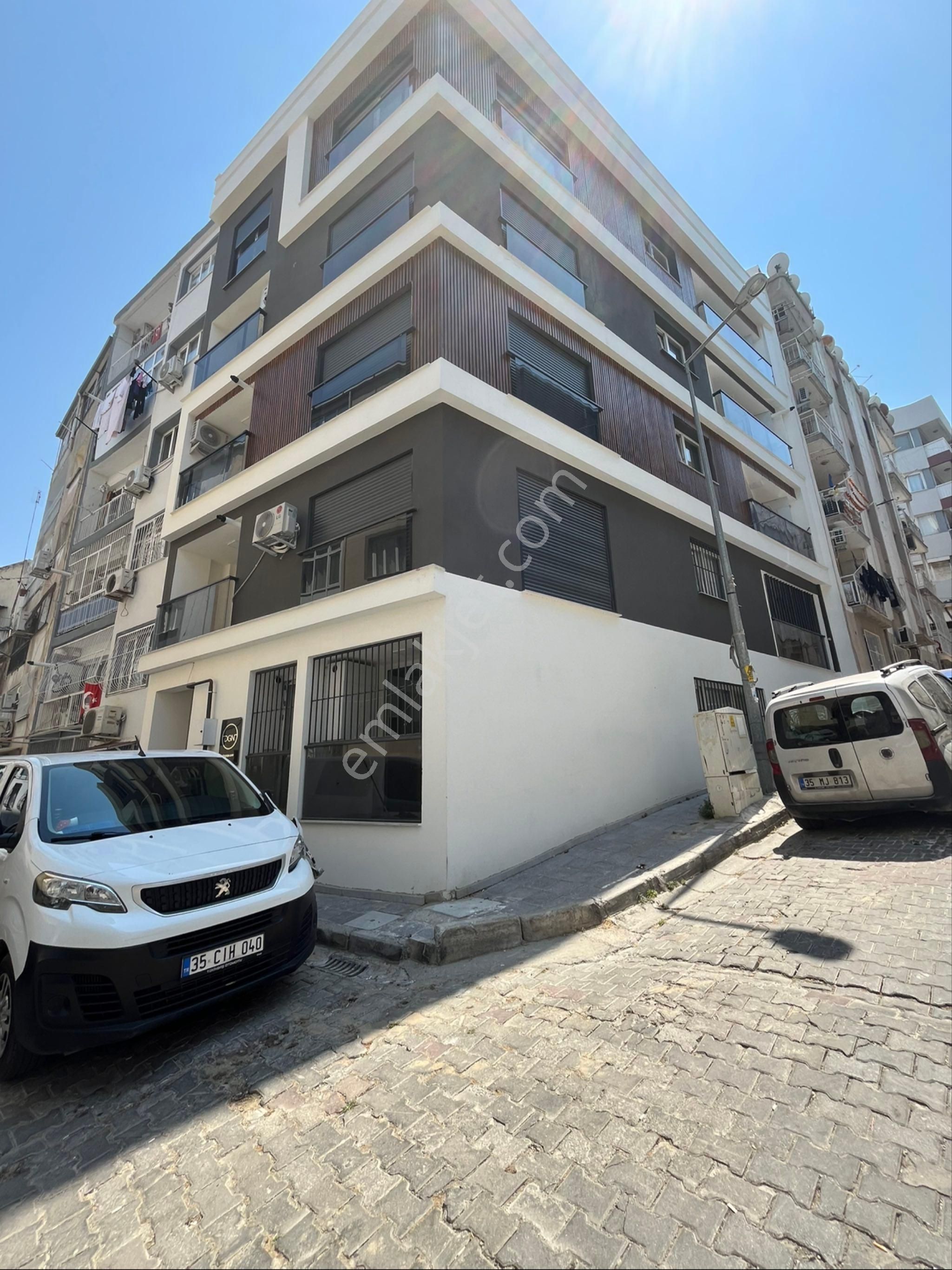 İzmir Konak Altıntaş Mah Sıfır 2+1 Satılık Dubleks Daire