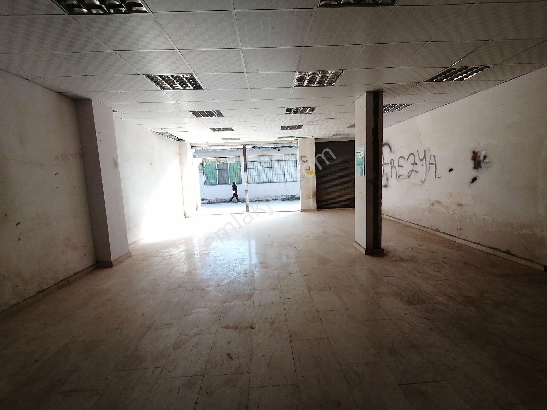 Adana Seyhan Mithatpaşada 150 M² 2,4 Apartman Yoğunluk Hisseli Arsada 15yaşında 3katlı Müstakil Ev - Görsel 25