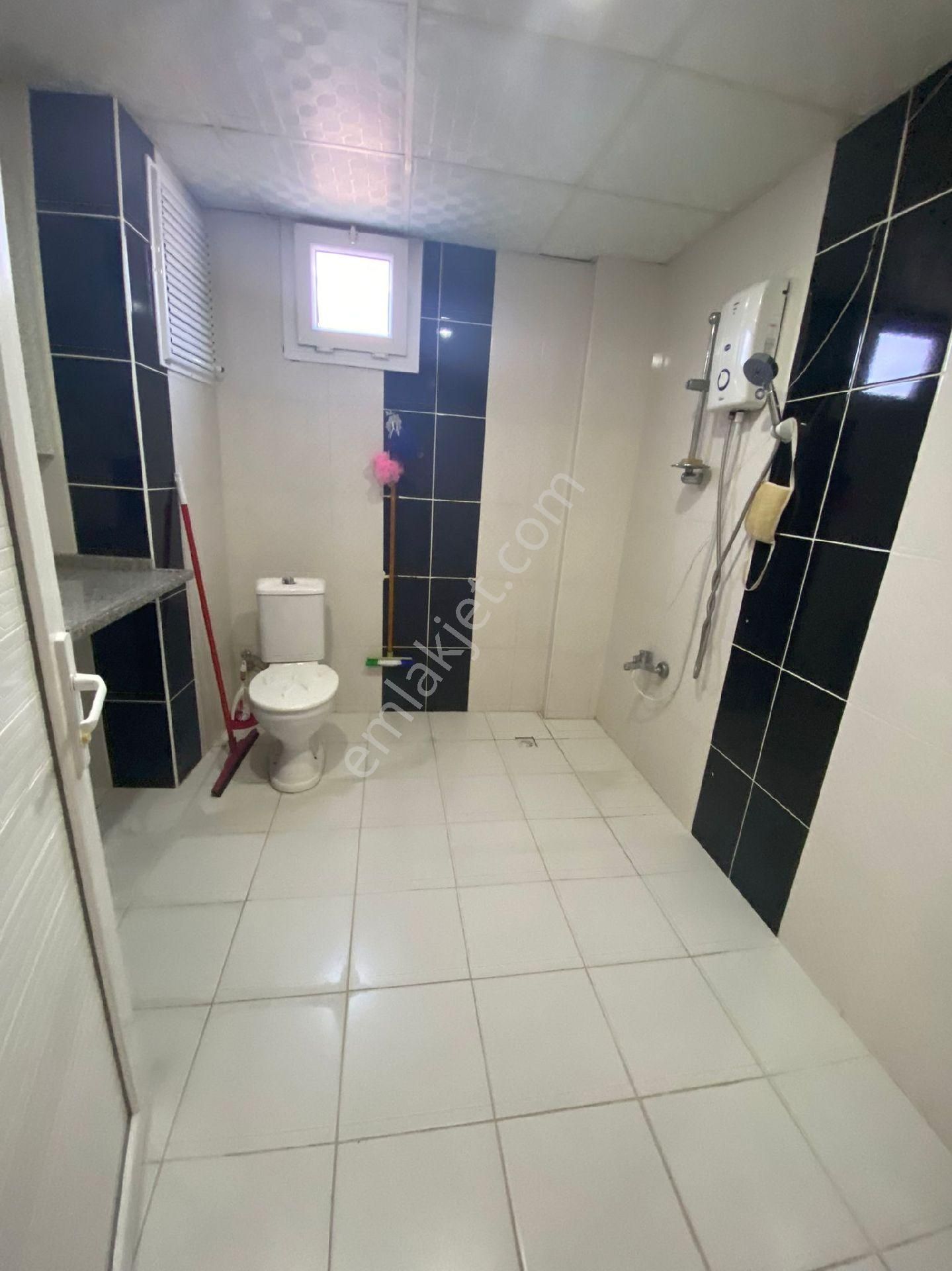 Adana Seyhan Mithatpaşada 150 M² 2,4 Apartman Yoğunluk Hisseli Arsada 15yaşında 3katlı Müstakil Ev - Görsel 33