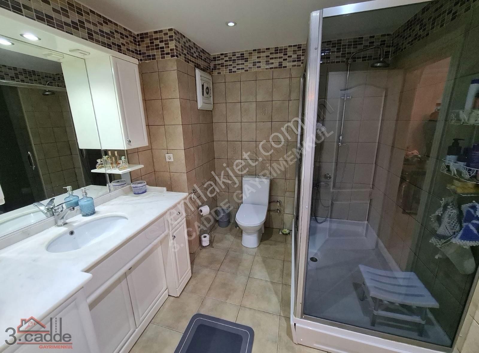 Esenkent Orkide Full Tadilatlı 3+1 L Salonlu Net 136 M2