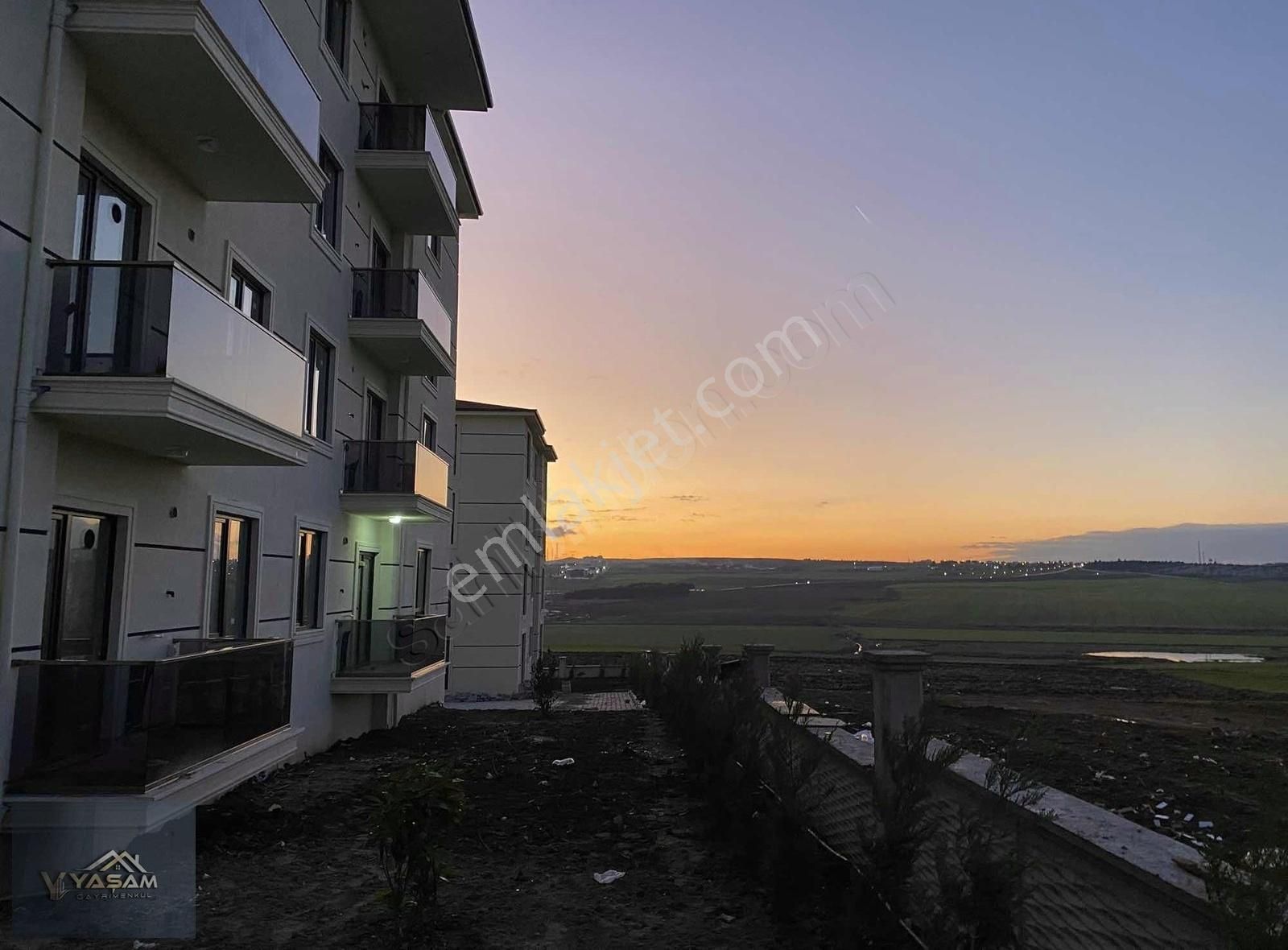 Silivri Mimar Sinan Mah. Sıfır Site İçi İskanlık Satılık Daire