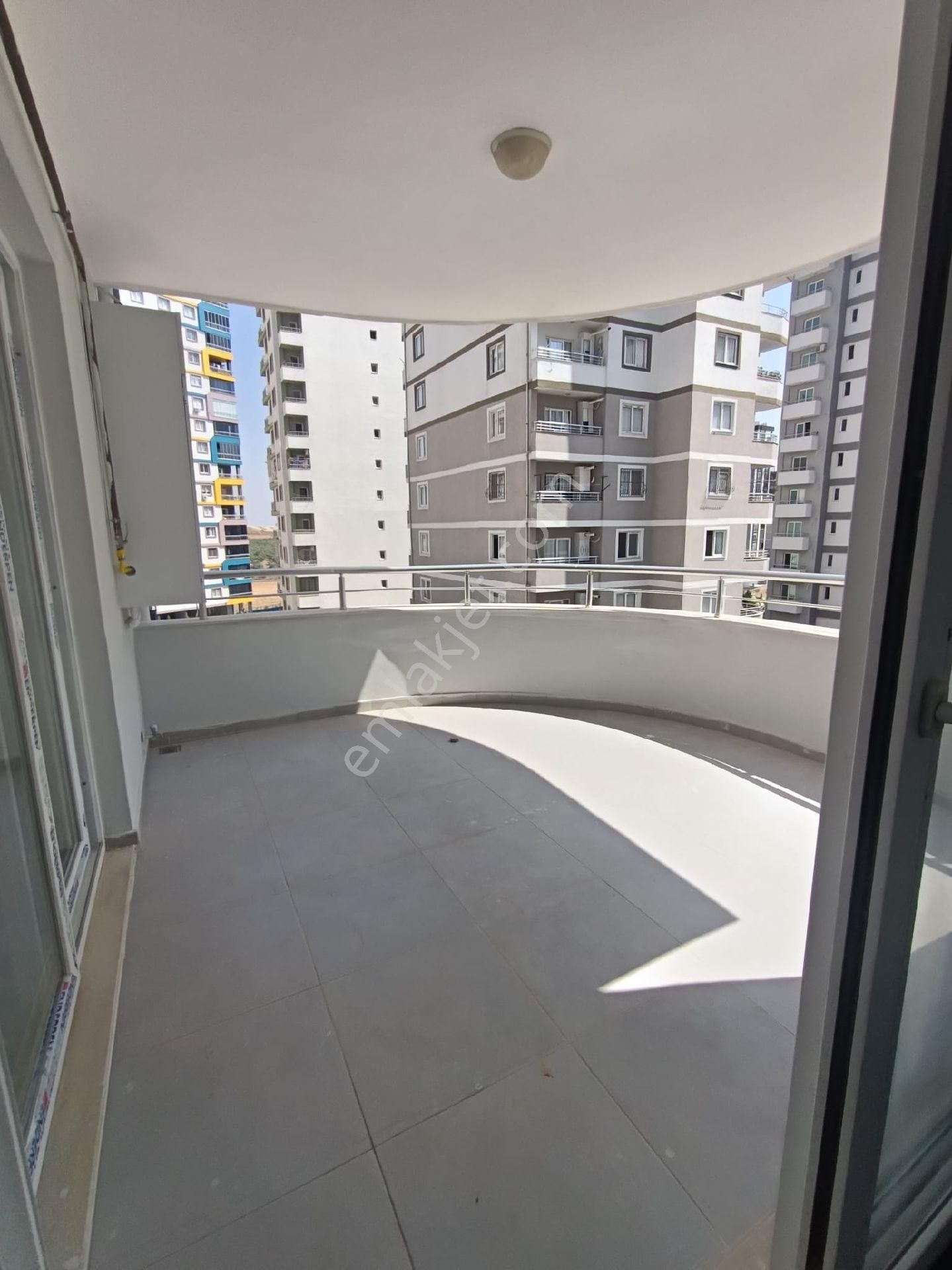 3+1 Yüksek Kredi İmkanlı Doğalgazlı Hasarsız İskanlı Satlık Daire