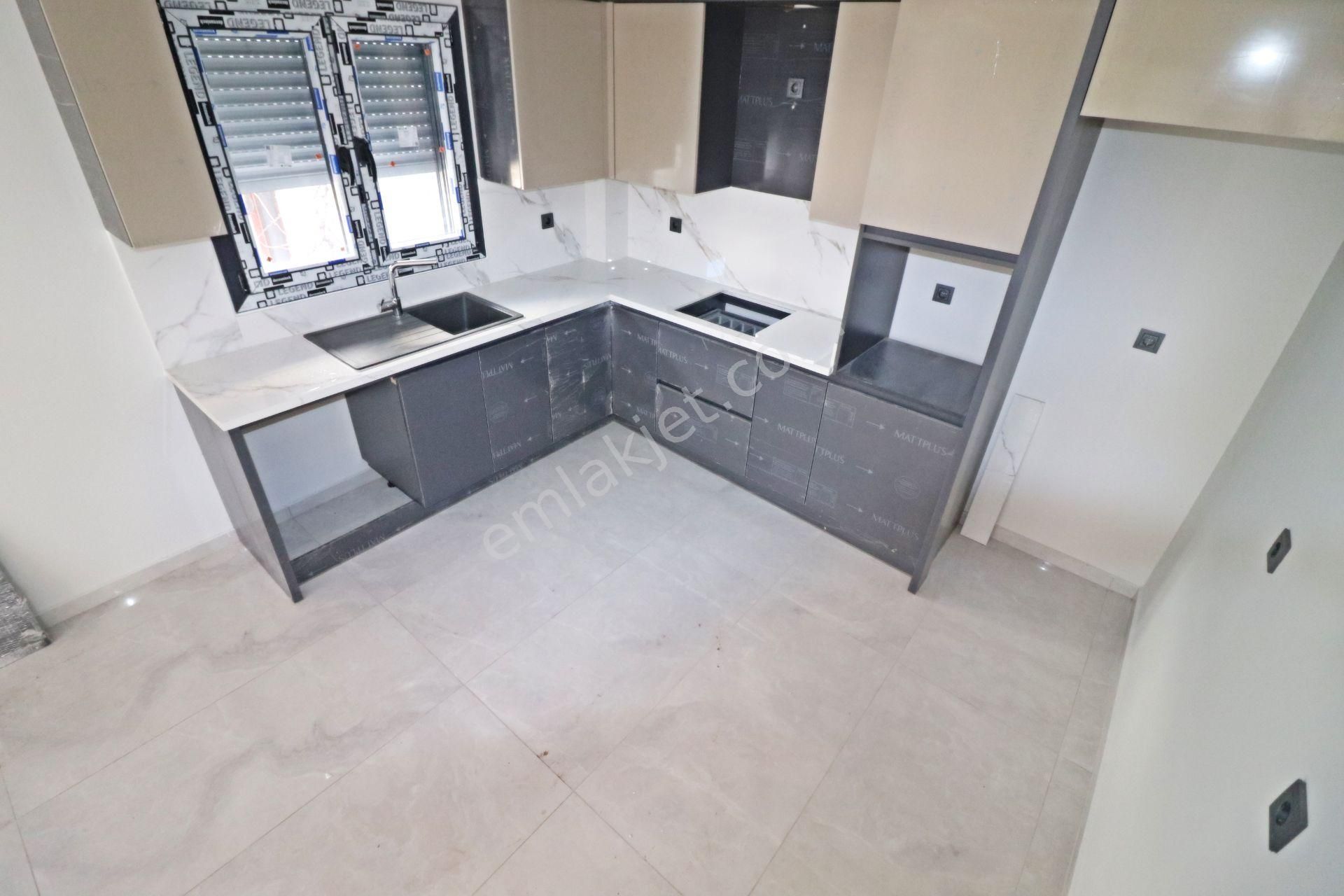 Irmaksudan Yenimahalle De Denize 200 Metre Bahçeli 3+1 Villa - Görsel 2