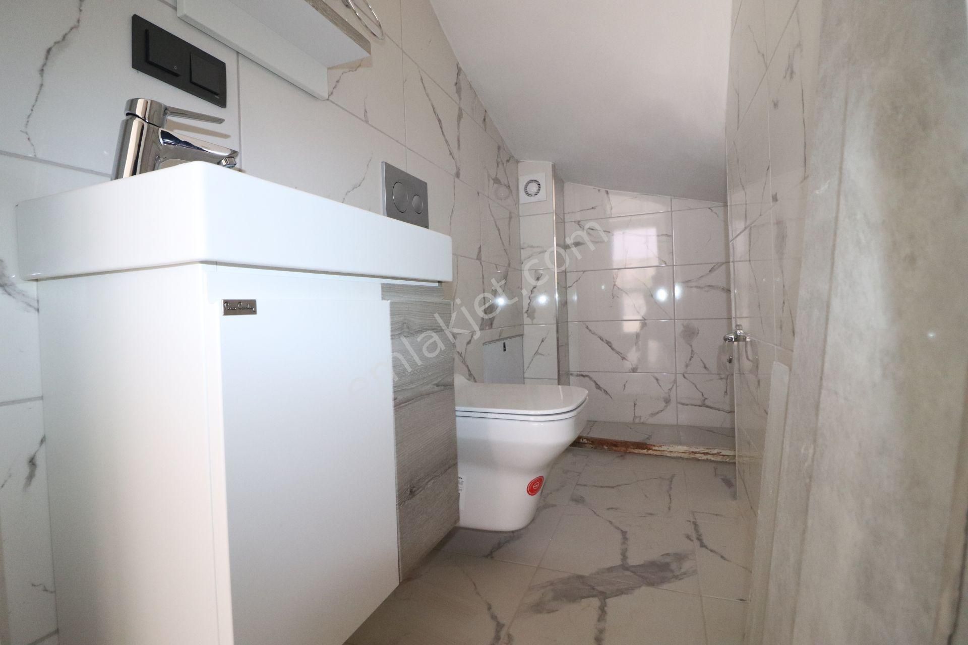 Irmaksudan Yenimahalle De Denize 200 Metre Bahçeli 3+1 Villa - Görsel 31