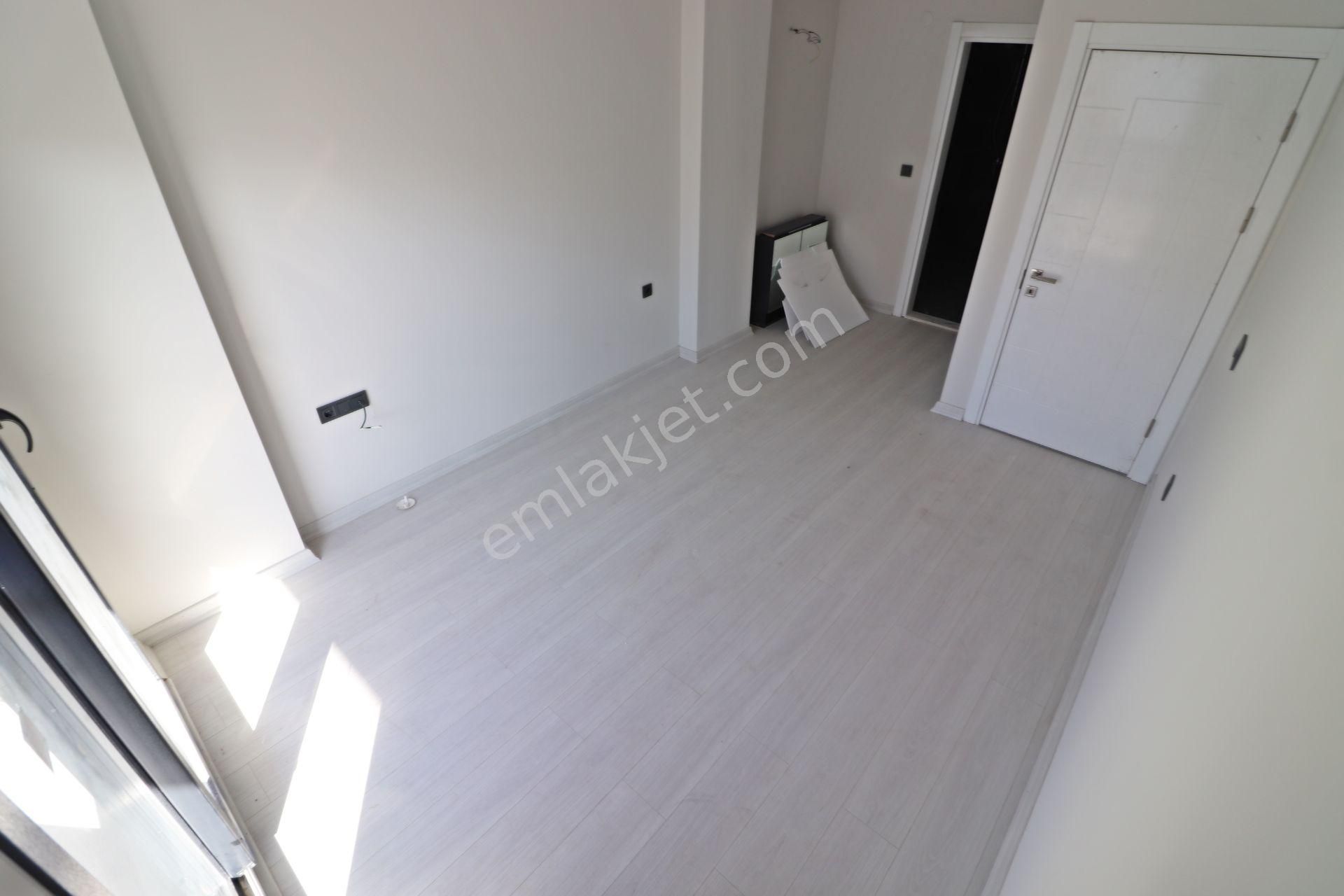 Irmaksudan Yenimahalle De Denize 200 Metre Bahçeli 3+1 Villa - Görsel 21