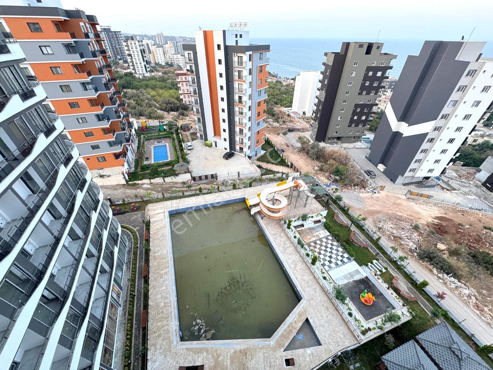 Remax Toros'tan Erdemli Ayaş'ta Muhteşem Deniz Manzaralı 1+1 - Görsel 9