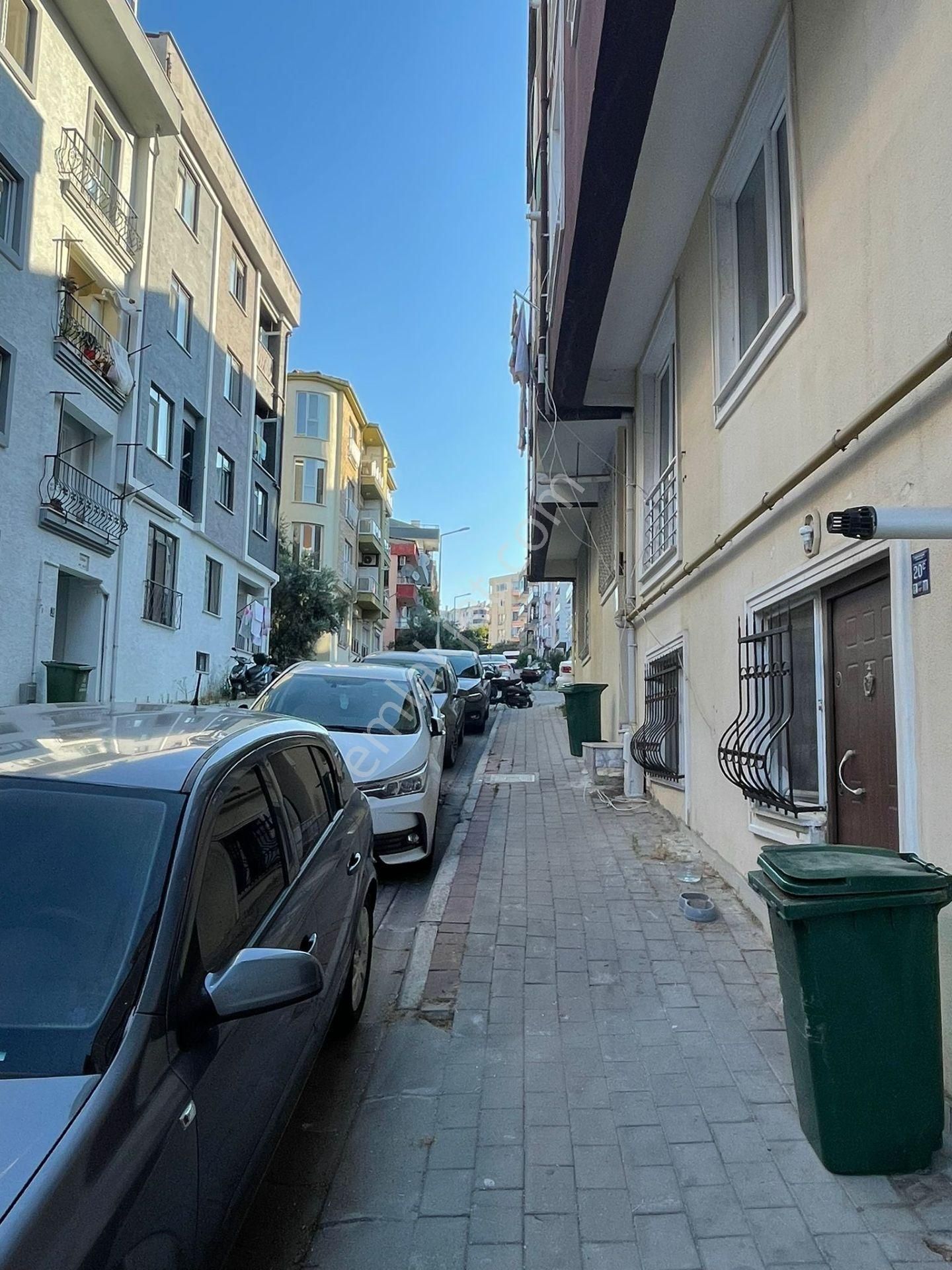 Salı Pazarında Uygun Fiyatlı Sokak Üzeri 2+1 İş Yeri - Görsel 3