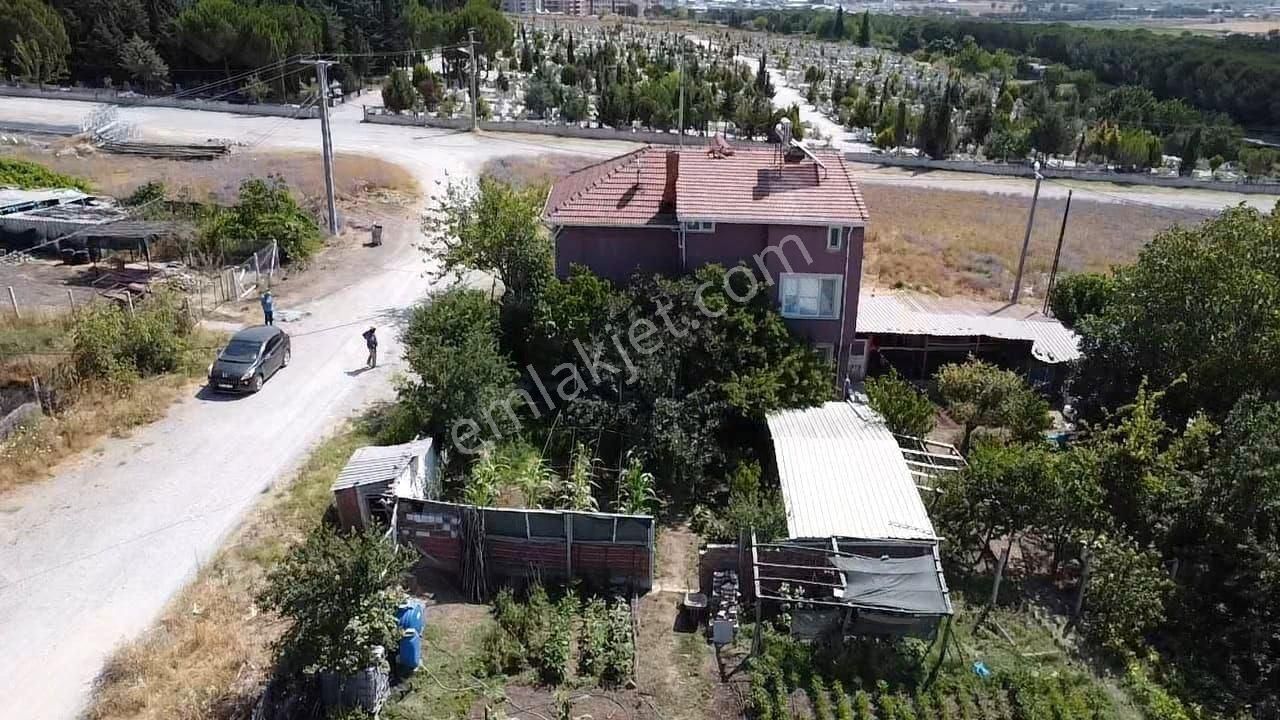 Balıkesir Gönen Plevne Mah. 328 M2 Arsa İçinde İki Katlı Meyve Bahçeli Bina Satılıktır - Görsel 10